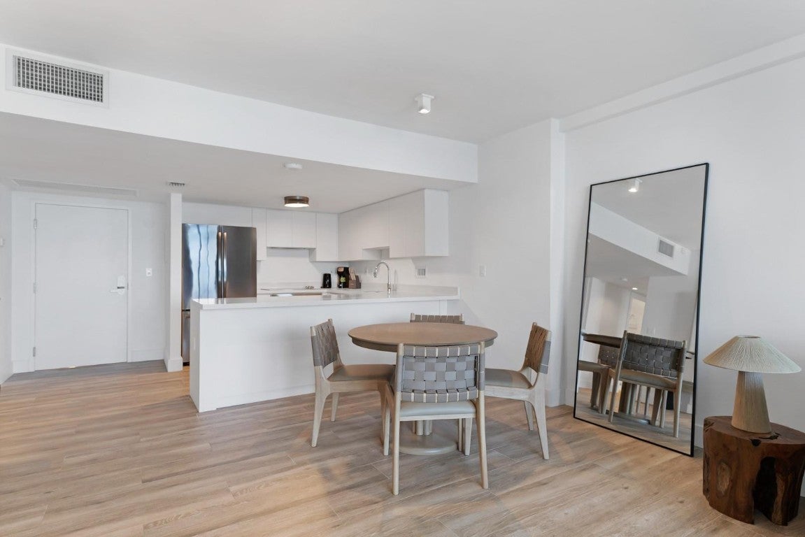 Miami Beach, Florida, 33139, United States, 1 Bedroom Bedrooms, ,1 BathroomBathrooms,Residential,Active,2008710