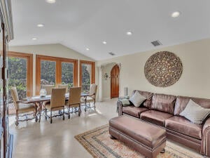 Deerfield Beach, Florida, 33441, United States, 3 Bedrooms Bedrooms, ,3 BathroomsBathrooms,Residential,Active,1909092