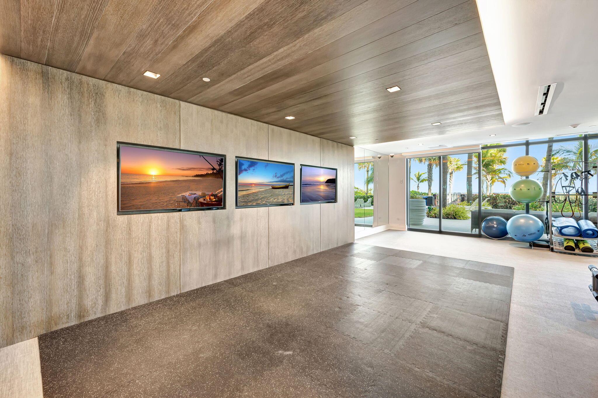 Pompano Beach, Florida, 33062, United States, 2 Bedrooms Bedrooms, ,3 BathroomsBathrooms,Residential,Pending,1959525