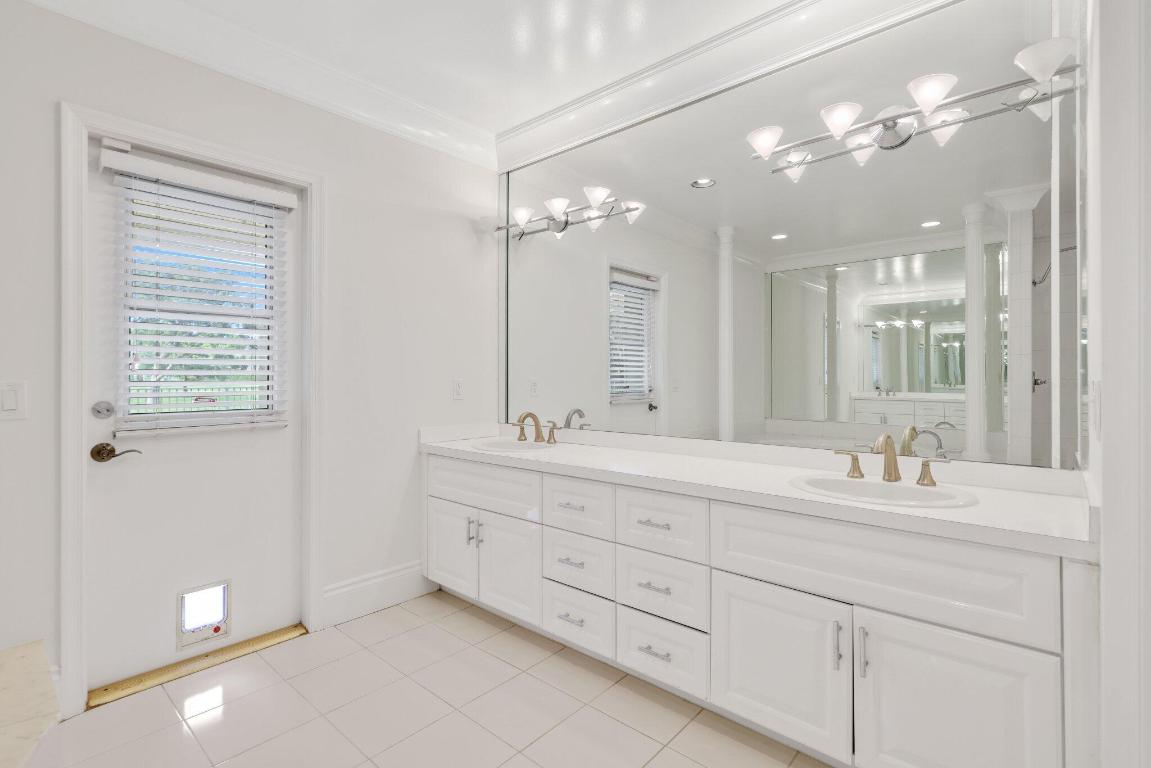 Boca Raton, Florida, 33431, United States, 4 Bedrooms Bedrooms, ,4 BathroomsBathrooms,Residential,Pending,2007935