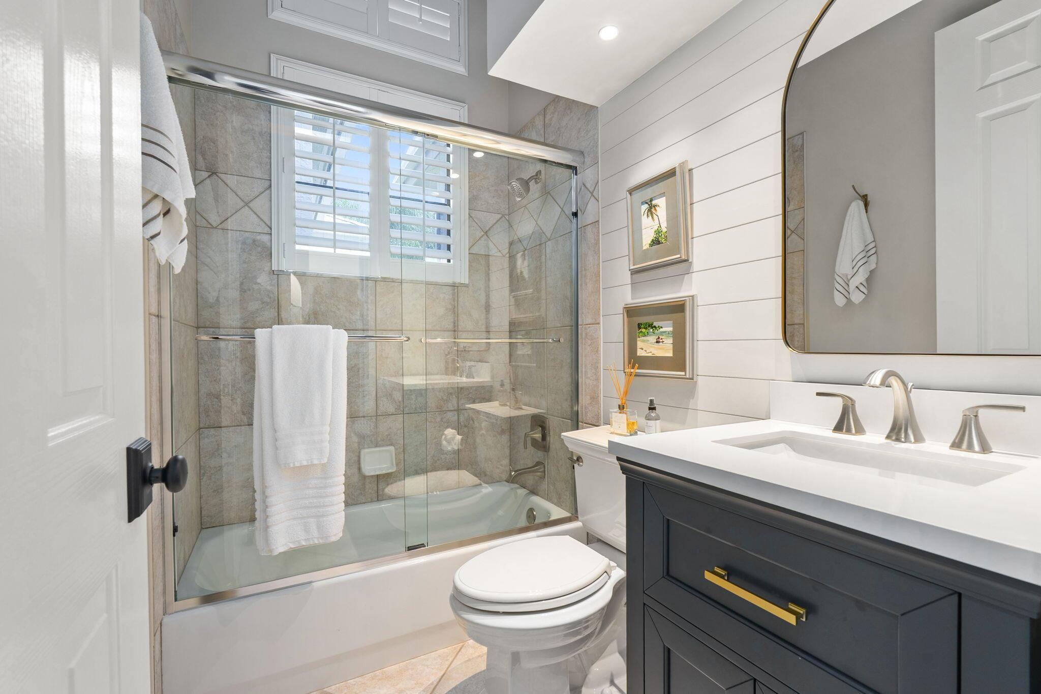 Jensen Beach, Florida, 34957, United States, 4 Bedrooms Bedrooms, ,5 BathroomsBathrooms,Residential,Active,1945060