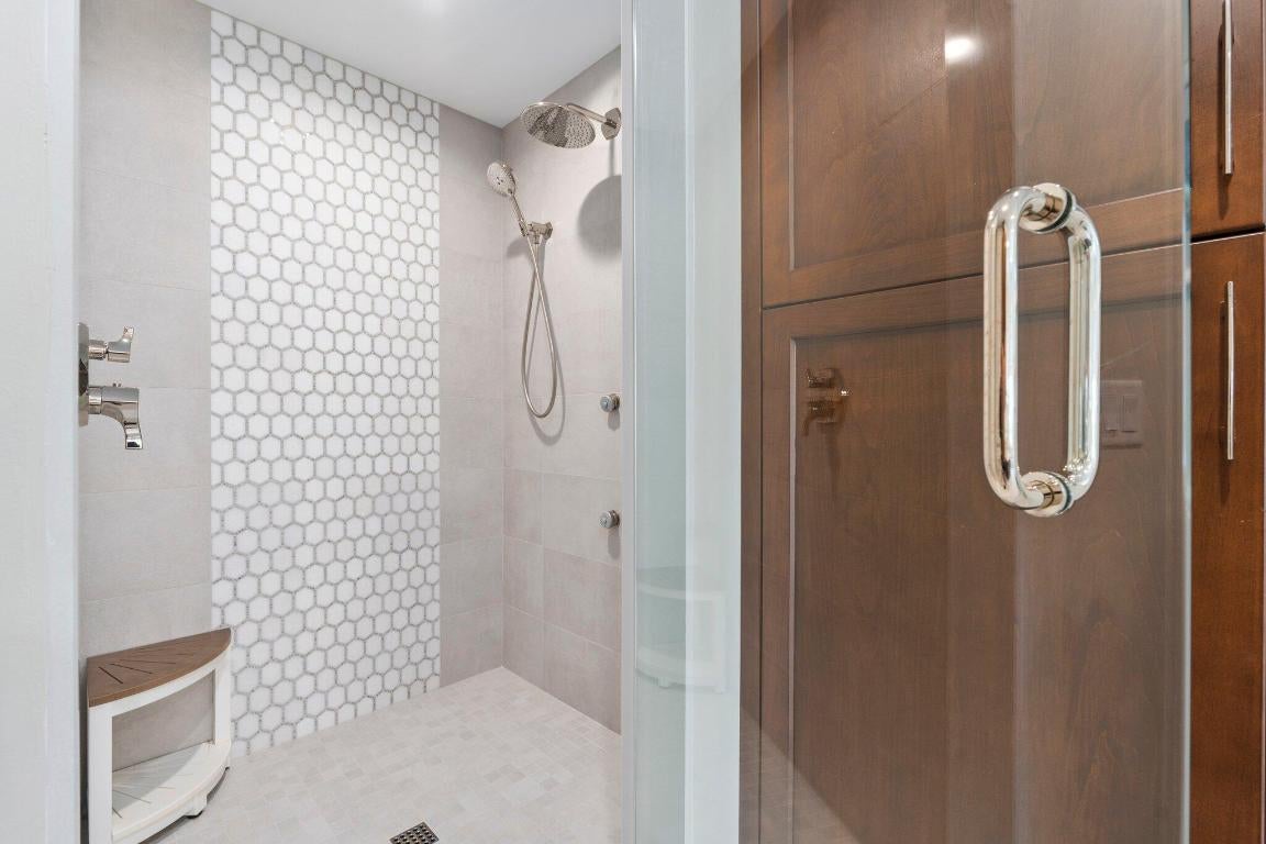 Stuart, Florida, 34996, United States, 4 Bedrooms Bedrooms, ,5 BathroomsBathrooms,Residential,Active,2007968