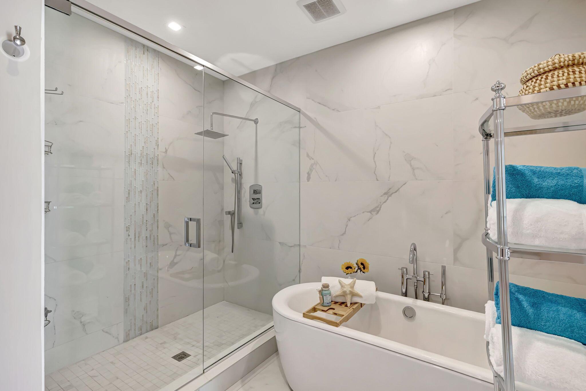 Pompano Beach, Florida, 33062, United States, 2 Bedrooms Bedrooms, ,3 BathroomsBathrooms,Residential,Pending,1959525