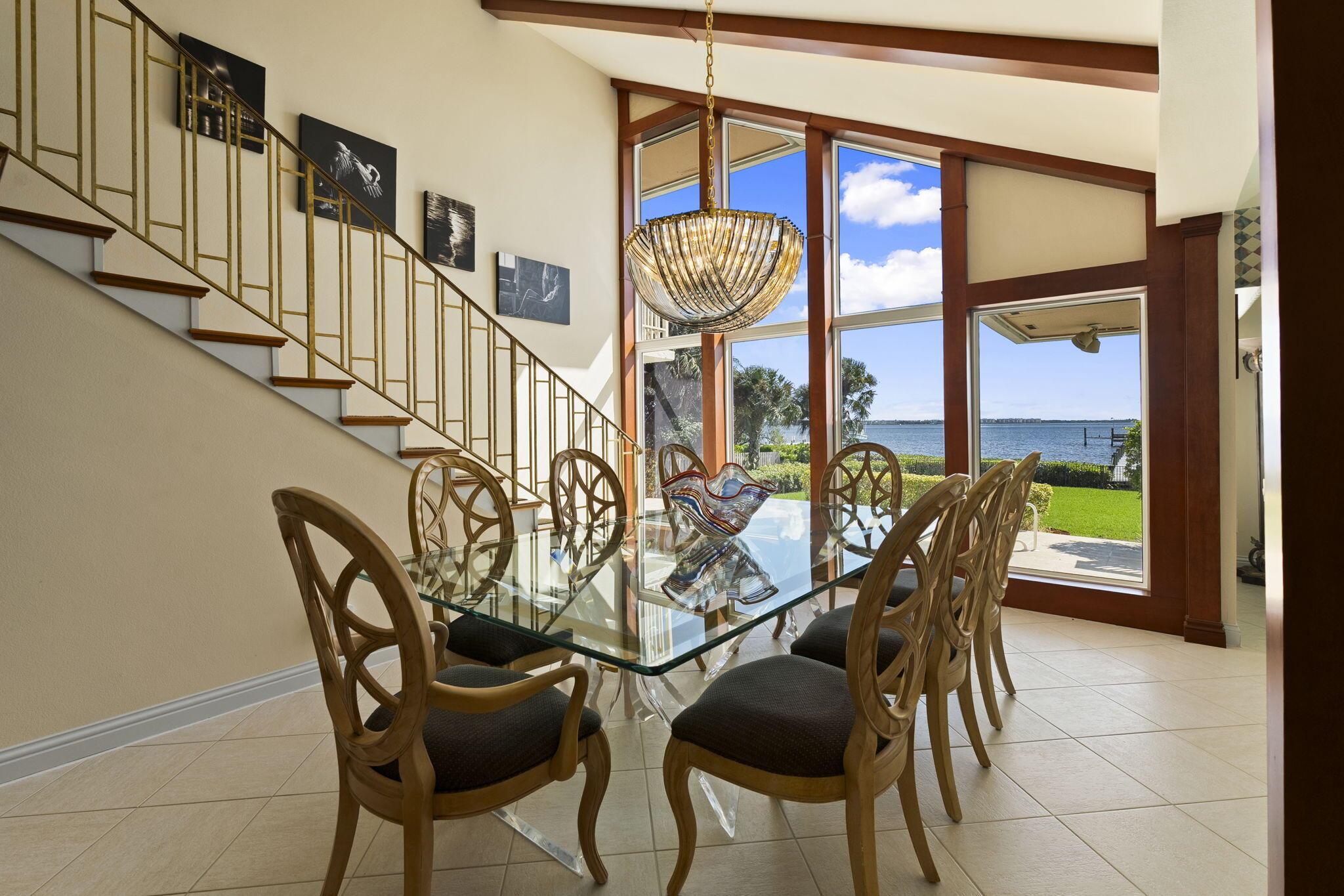 Sewalls Point, Florida, 34996, United States, 3 Bedrooms Bedrooms, ,4 BathroomsBathrooms,Residential,Active,1919064