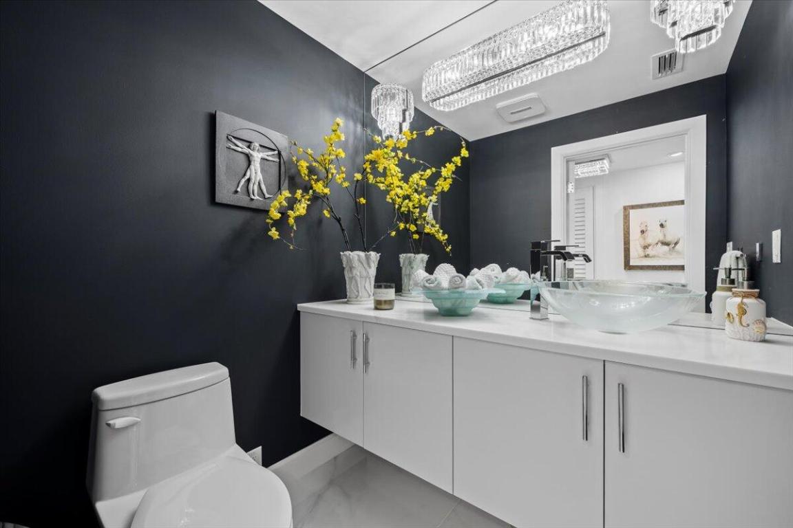 North Palm Beach, Florida, 33408, United States, 2 Bedrooms Bedrooms, ,3 BathroomsBathrooms,Residential,Active,2007652