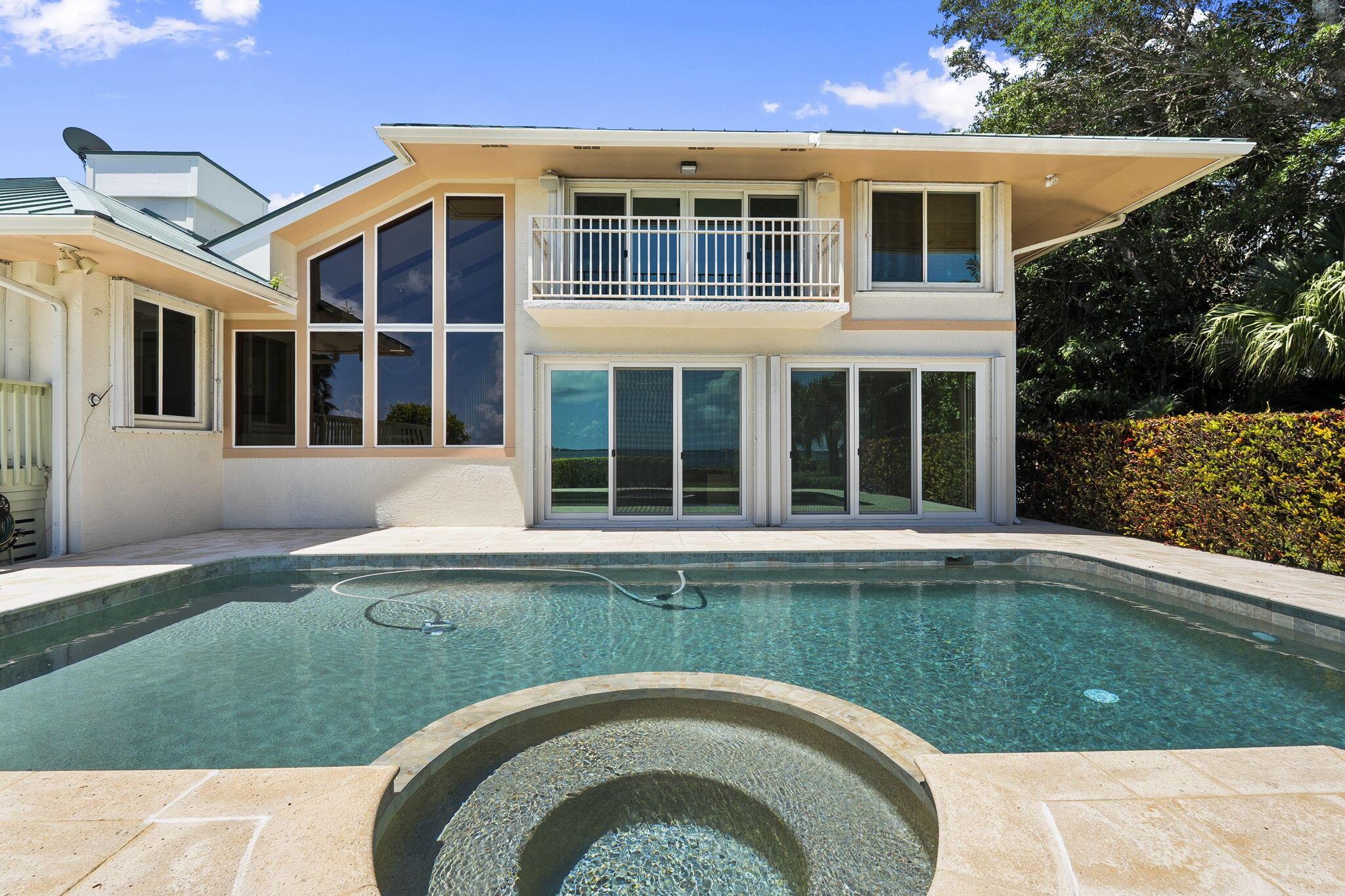 Sewalls Point, Florida, 34996, United States, 3 Bedrooms Bedrooms, ,4 BathroomsBathrooms,Residential,Active,1919064