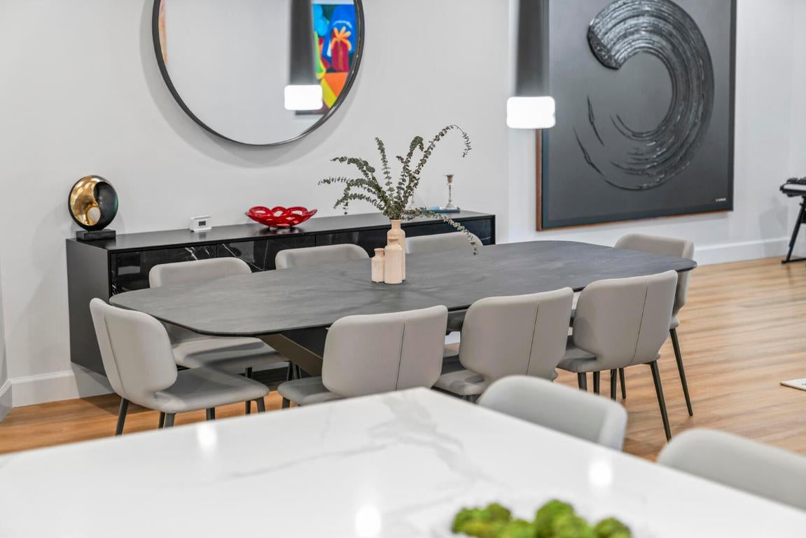 Miami, Florida, 33180, United States, 5 Bedrooms Bedrooms, ,4 BathroomsBathrooms,Residential,Active,2011434