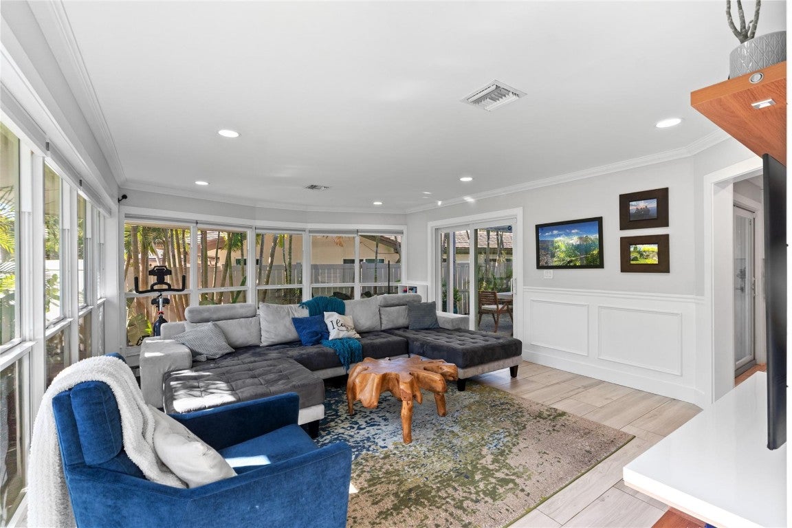 Fort Lauderdale, Florida, 33305, United States, 3 Bedrooms Bedrooms, ,2 BathroomsBathrooms,Residential,Active,2008347