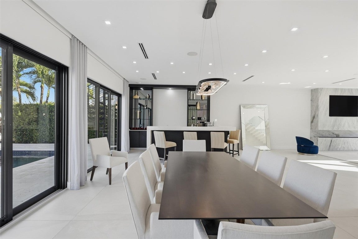 Fort Lauderdale, Florida, 33316, United States, 5 Bedrooms Bedrooms, ,5 BathroomsBathrooms,Residential,Active,2008271