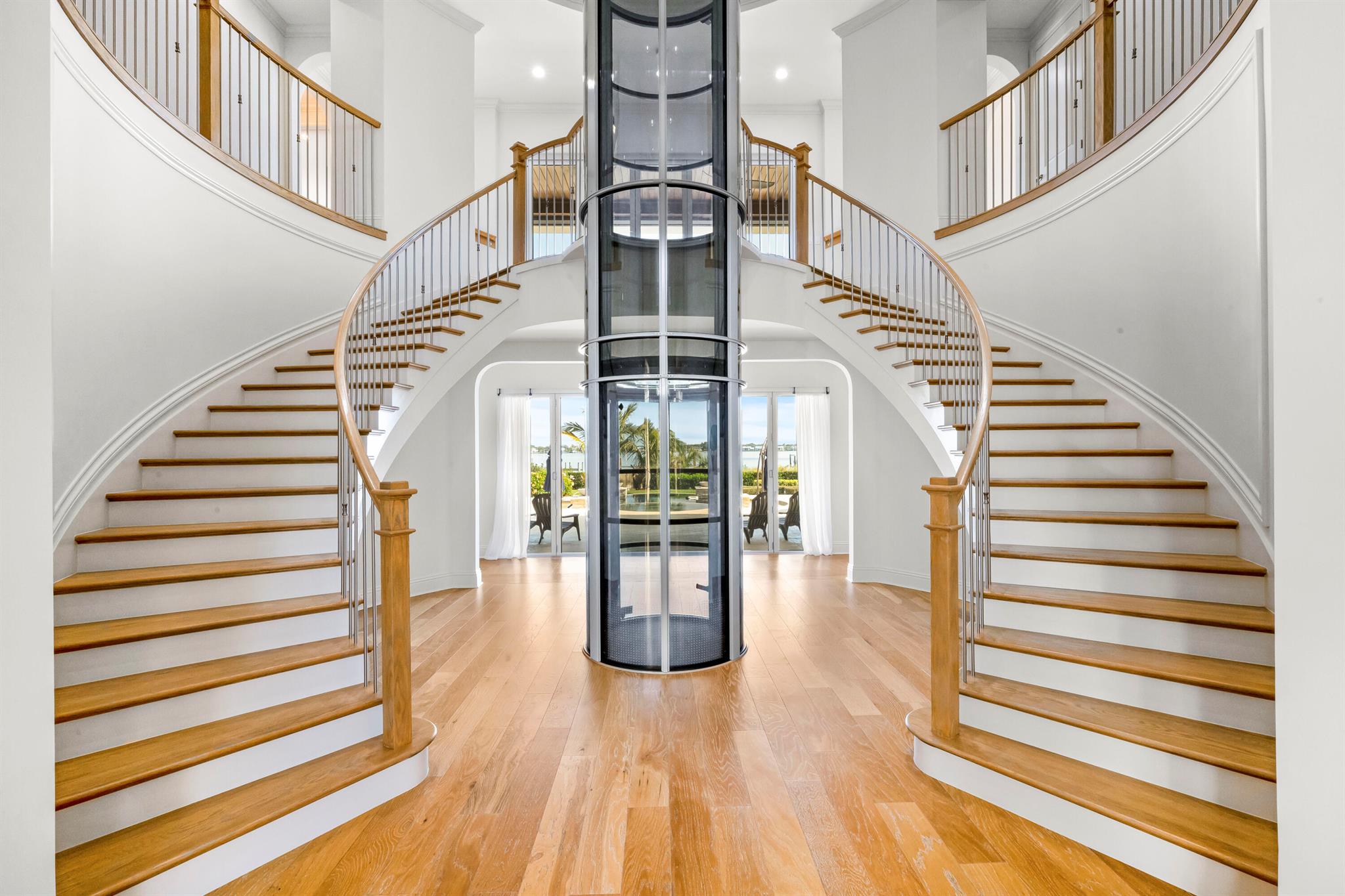 Palm City, Florida, 34990, United States, 5 Bedrooms Bedrooms, ,8 BathroomsBathrooms,Residential,Active,1929775