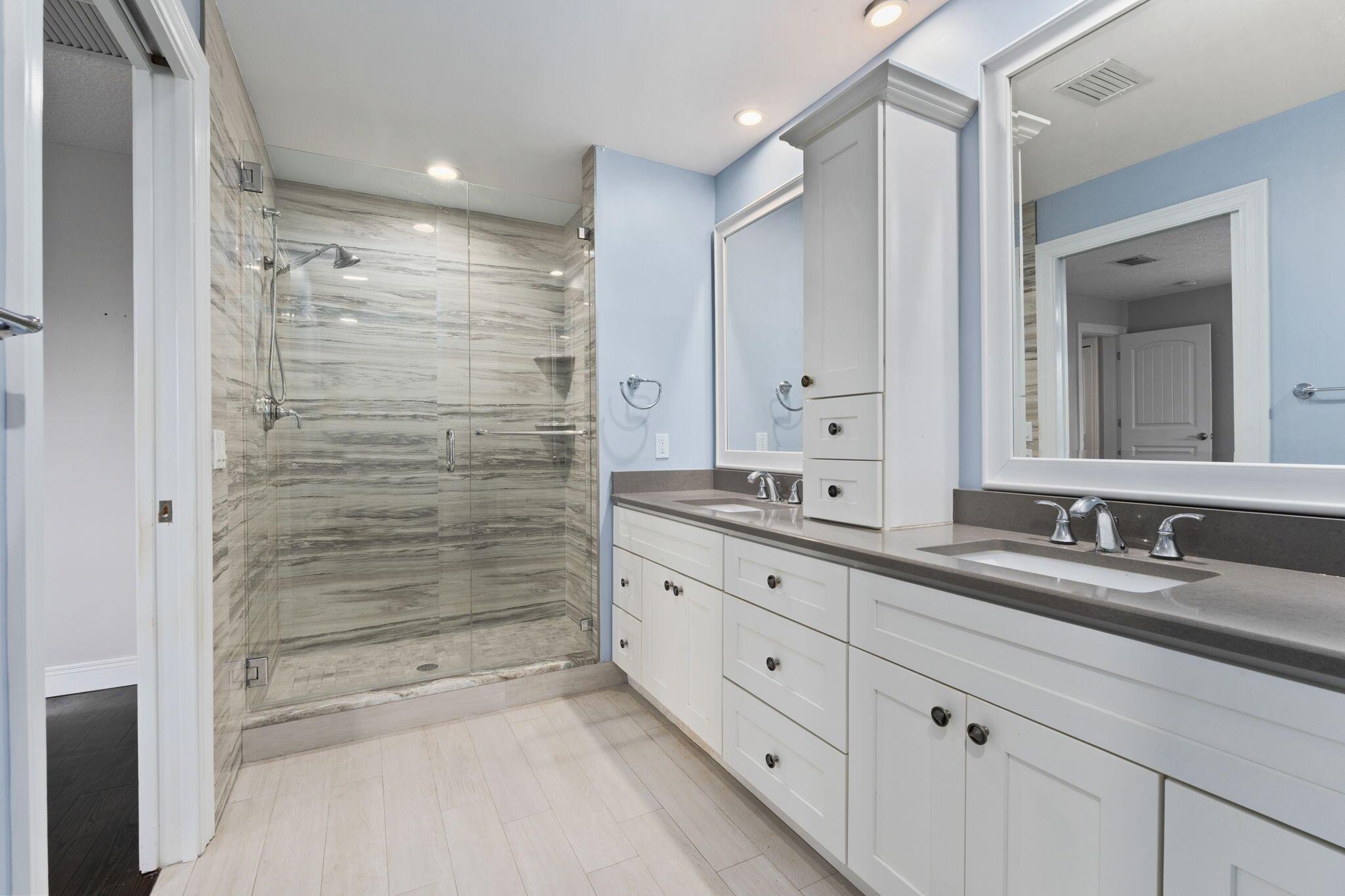 Fort Pierce, Florida, 34949, United States, 5 Bedrooms Bedrooms, ,5 BathroomsBathrooms,Residential,Active,1970997