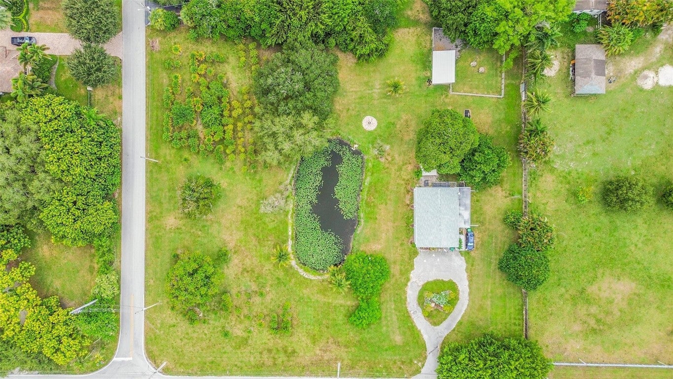 Plantation, Florida, 33323, United States, 4 Bedrooms Bedrooms, ,3 BathroomsBathrooms,Residential,Contingent,2008349