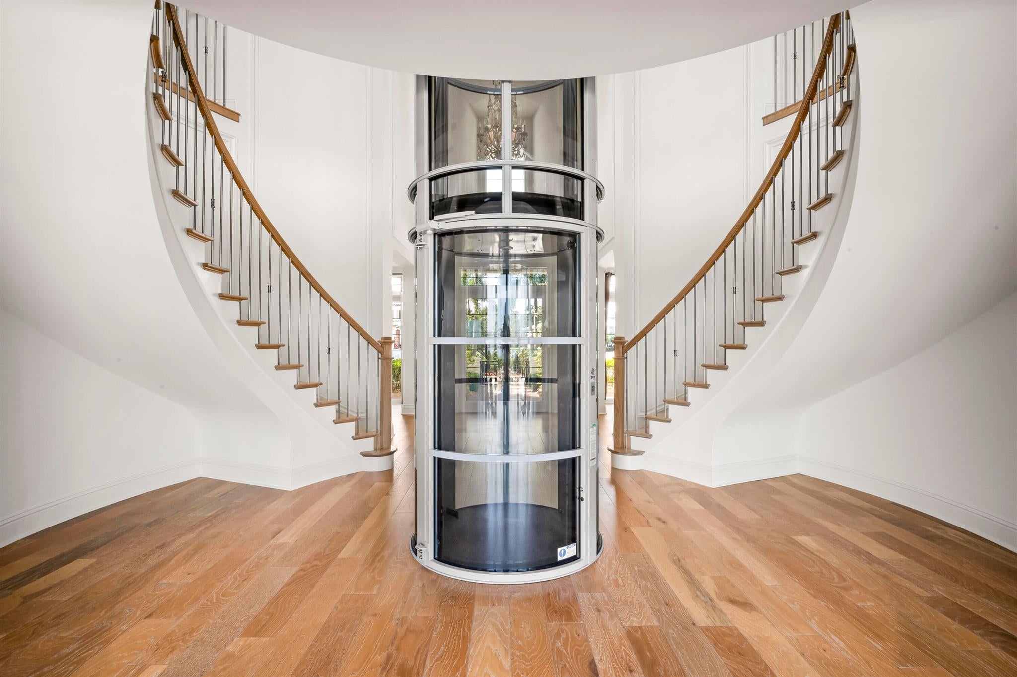 Palm City, Florida, 34990, United States, 5 Bedrooms Bedrooms, ,8 BathroomsBathrooms,Residential,Active,1929775