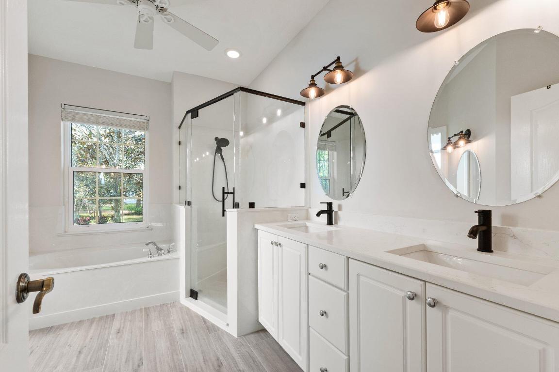 Stuart, Florida, 34997, United States, 3 Bedrooms Bedrooms, ,3 BathroomsBathrooms,Residential,Active,2008748