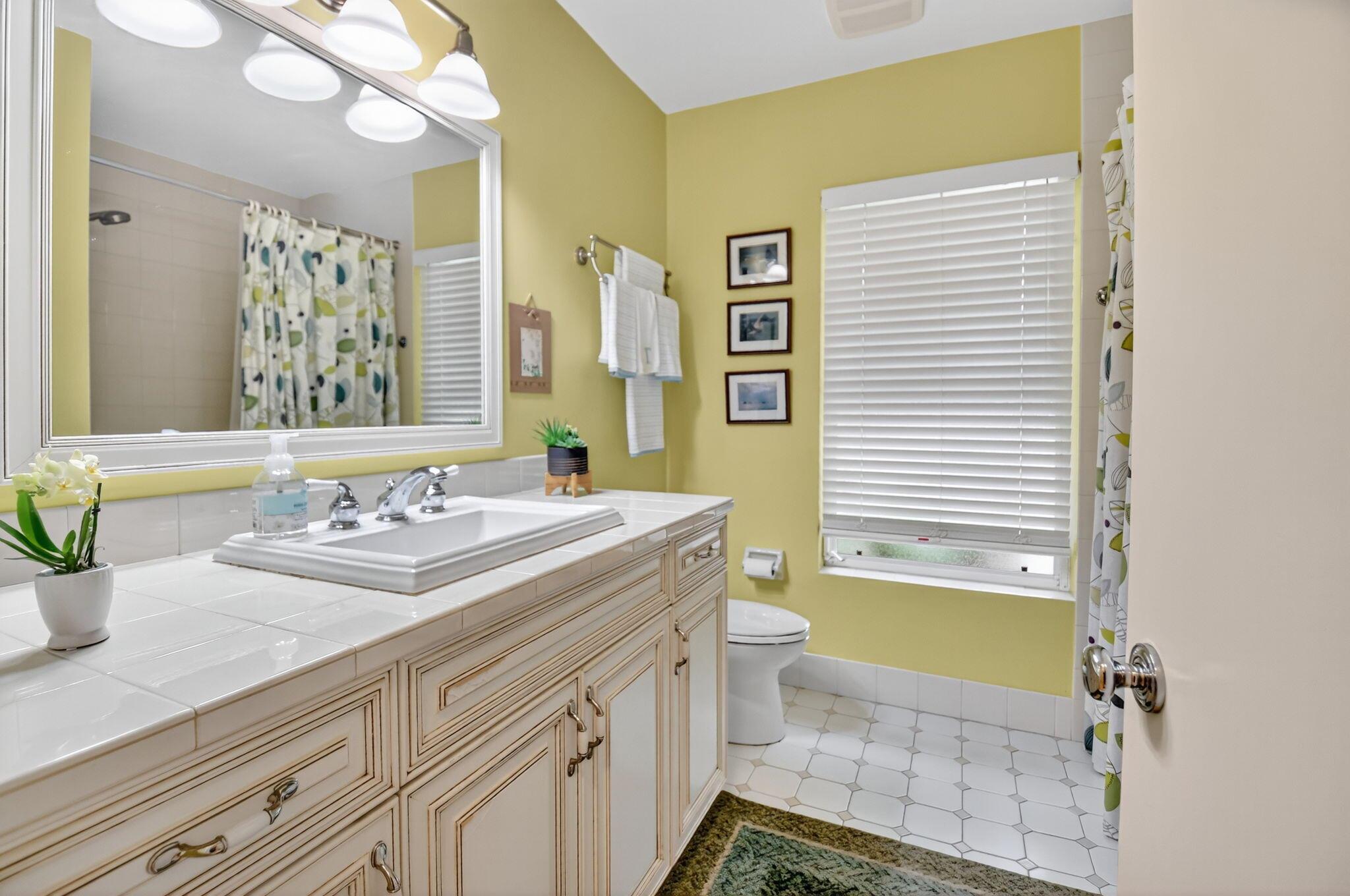 Delray Beach, Florida, 33444, United States, 4 Bedrooms Bedrooms, ,3 BathroomsBathrooms,Residential,Active,1945273