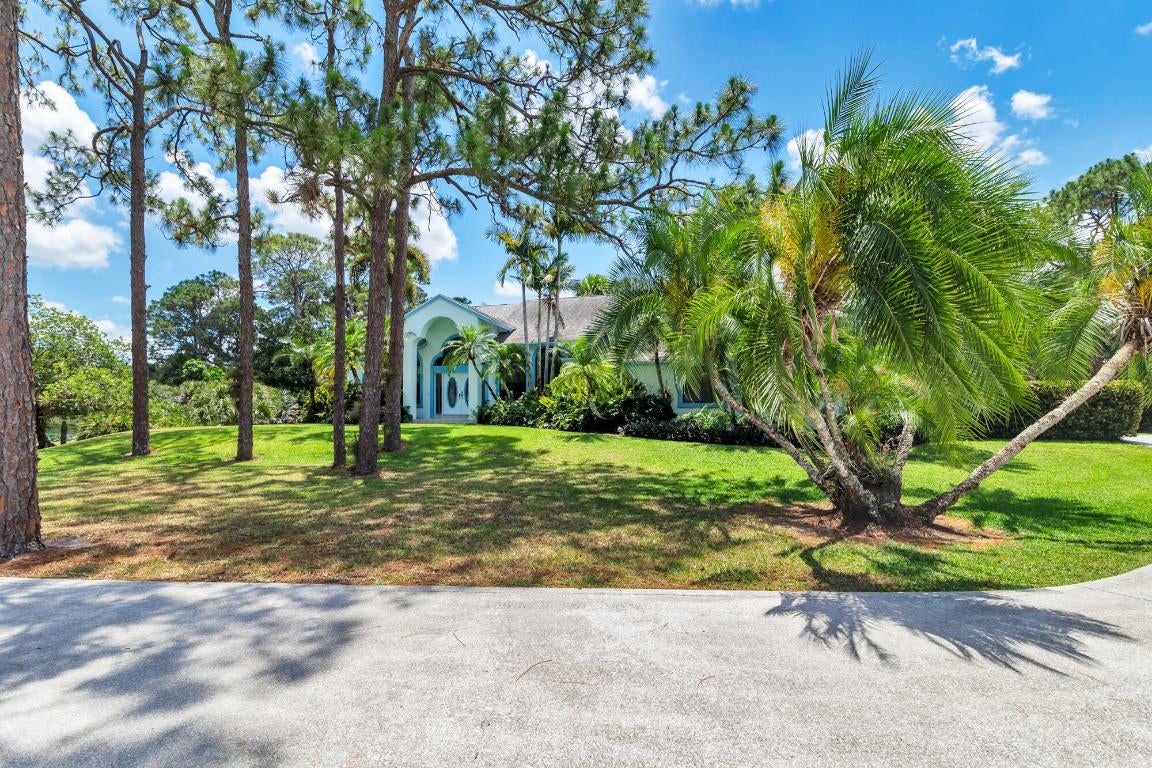 Palm Beach Gardens, Florida, 33418, United States, 4 Bedrooms Bedrooms, ,4 BathroomsBathrooms,Residential,Active,2008749