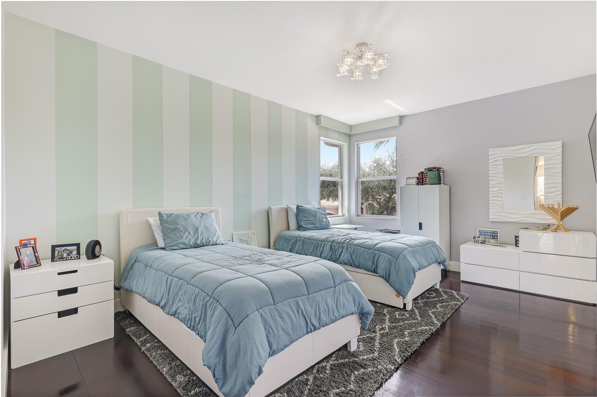 Davie, Florida, 33328, United States, 6 Bedrooms Bedrooms, ,7 BathroomsBathrooms,Residential,Active,1893231