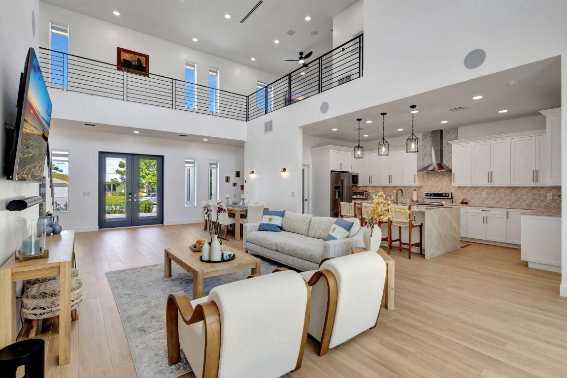 North Palm Beach, Florida, 33408, United States, 4 Bedrooms Bedrooms, ,5 BathroomsBathrooms,Residential,Active,2008316