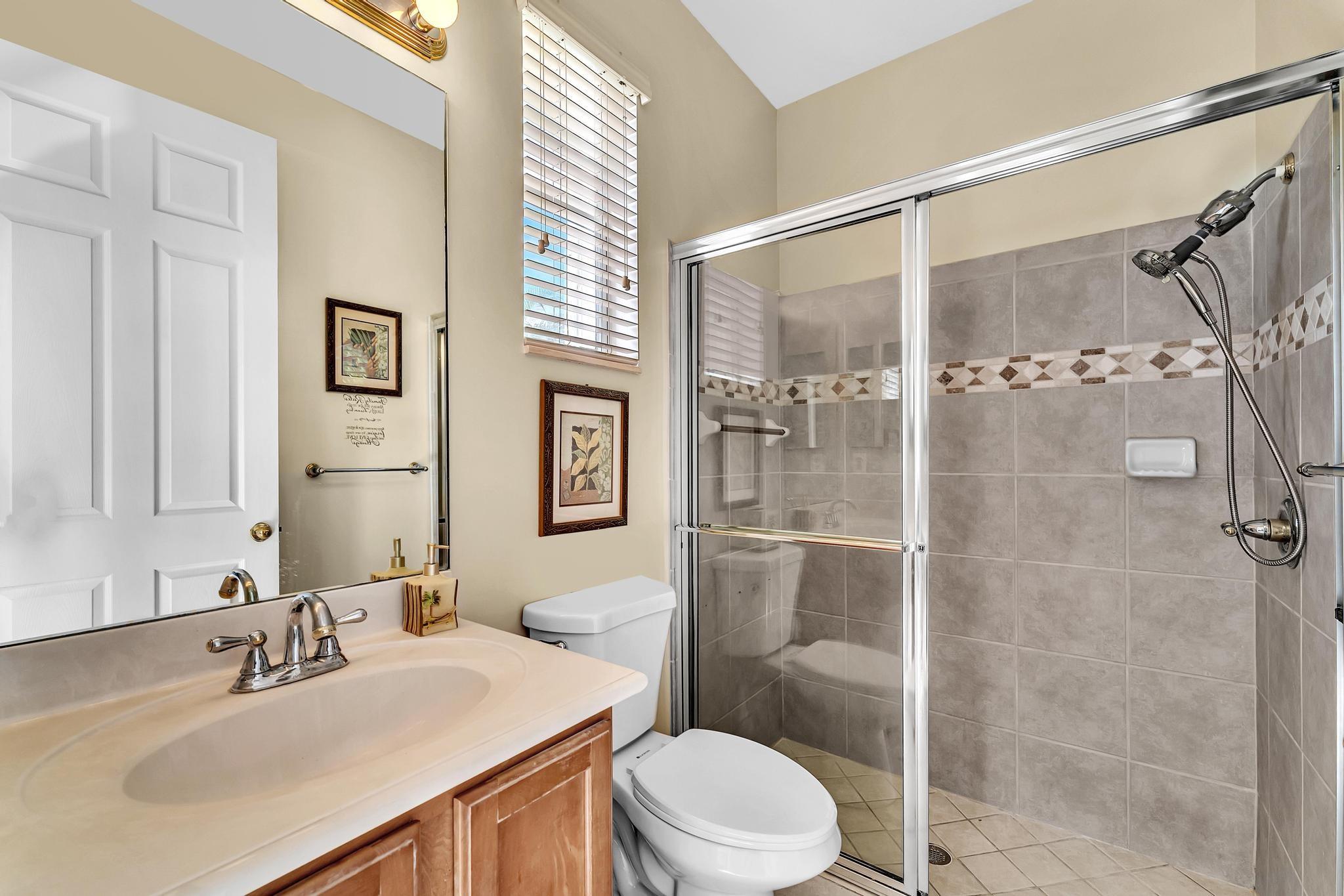 Stuart, Florida, 34997, United States, 4 Bedrooms Bedrooms, ,3 BathroomsBathrooms,Residential,Active,1988491