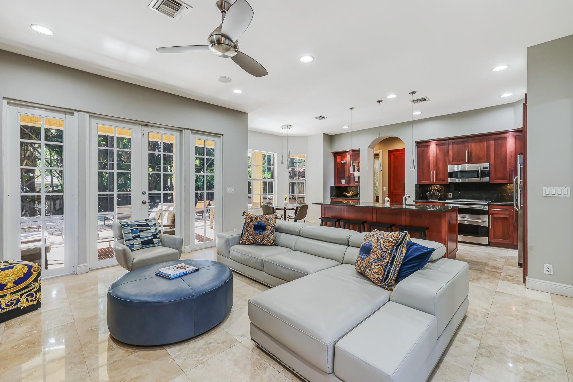 Wilton Manors, Florida, 33305, United States, 4 Bedrooms Bedrooms, ,4 BathroomsBathrooms,Residential,Active,2015475