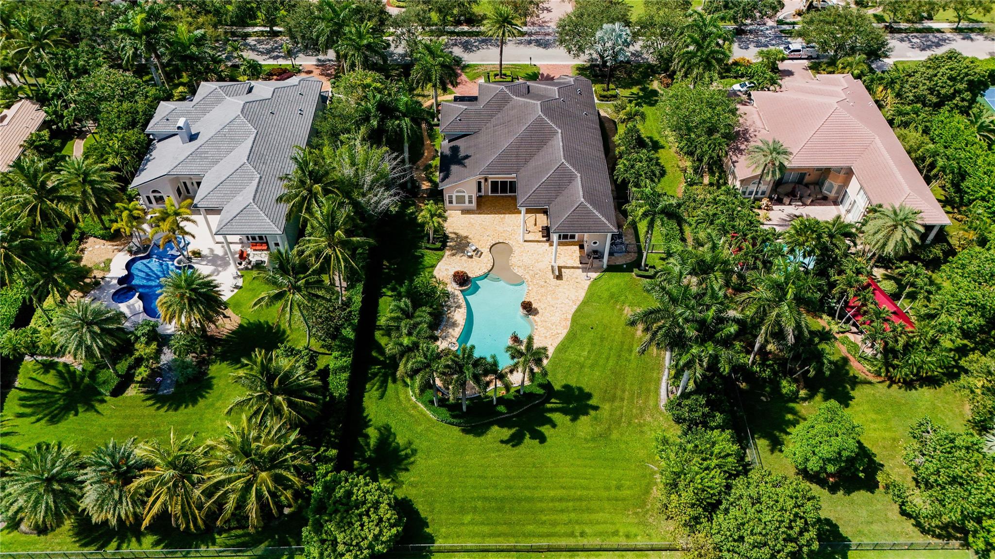 Davie, Florida, 33328, United States, 6 Bedrooms Bedrooms, ,7 BathroomsBathrooms,Residential,Active,1893231