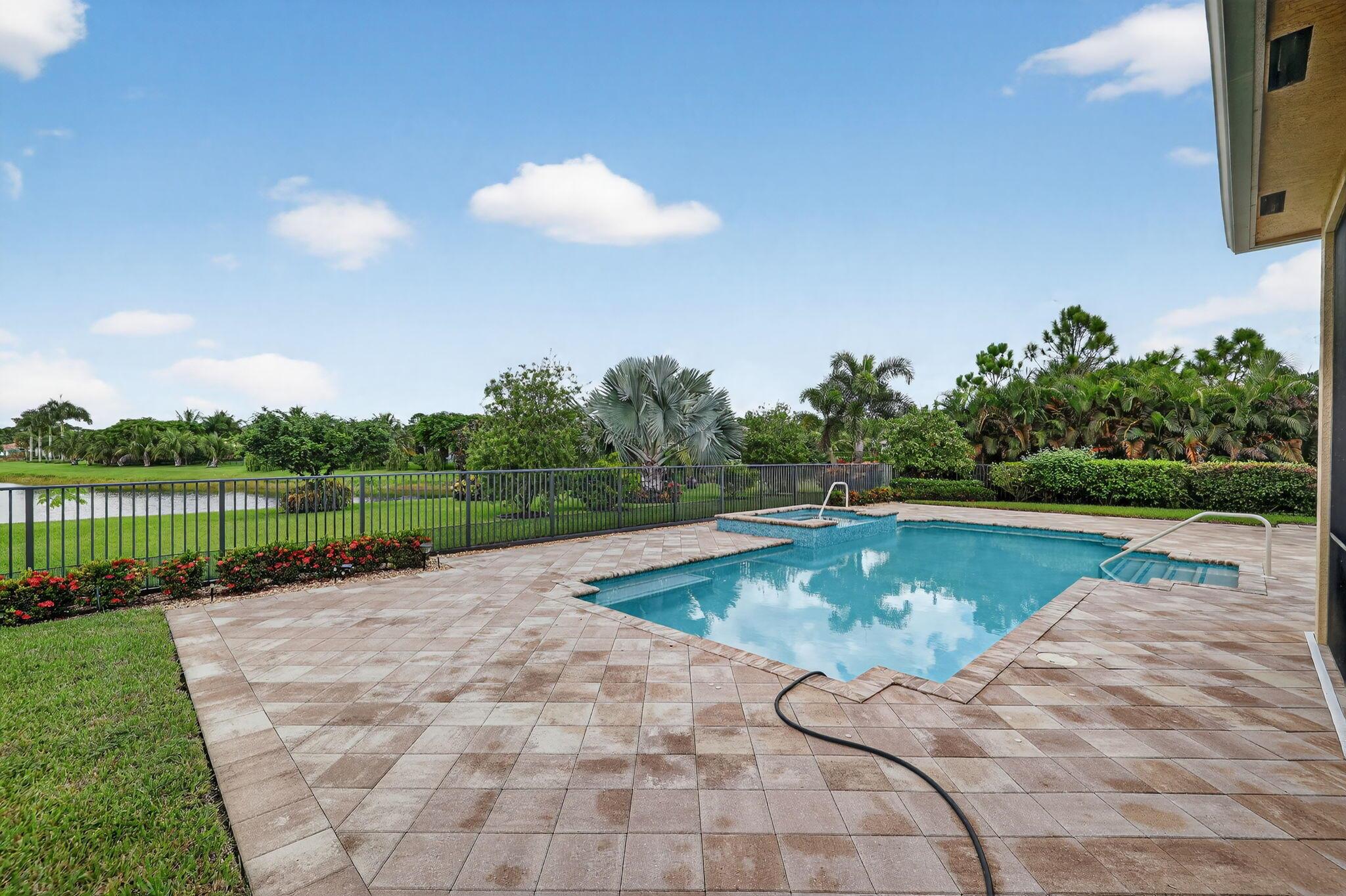 Palm City, Florida, 34990, United States, 4 Bedrooms Bedrooms, ,5 BathroomsBathrooms,Residential,Active,1952625