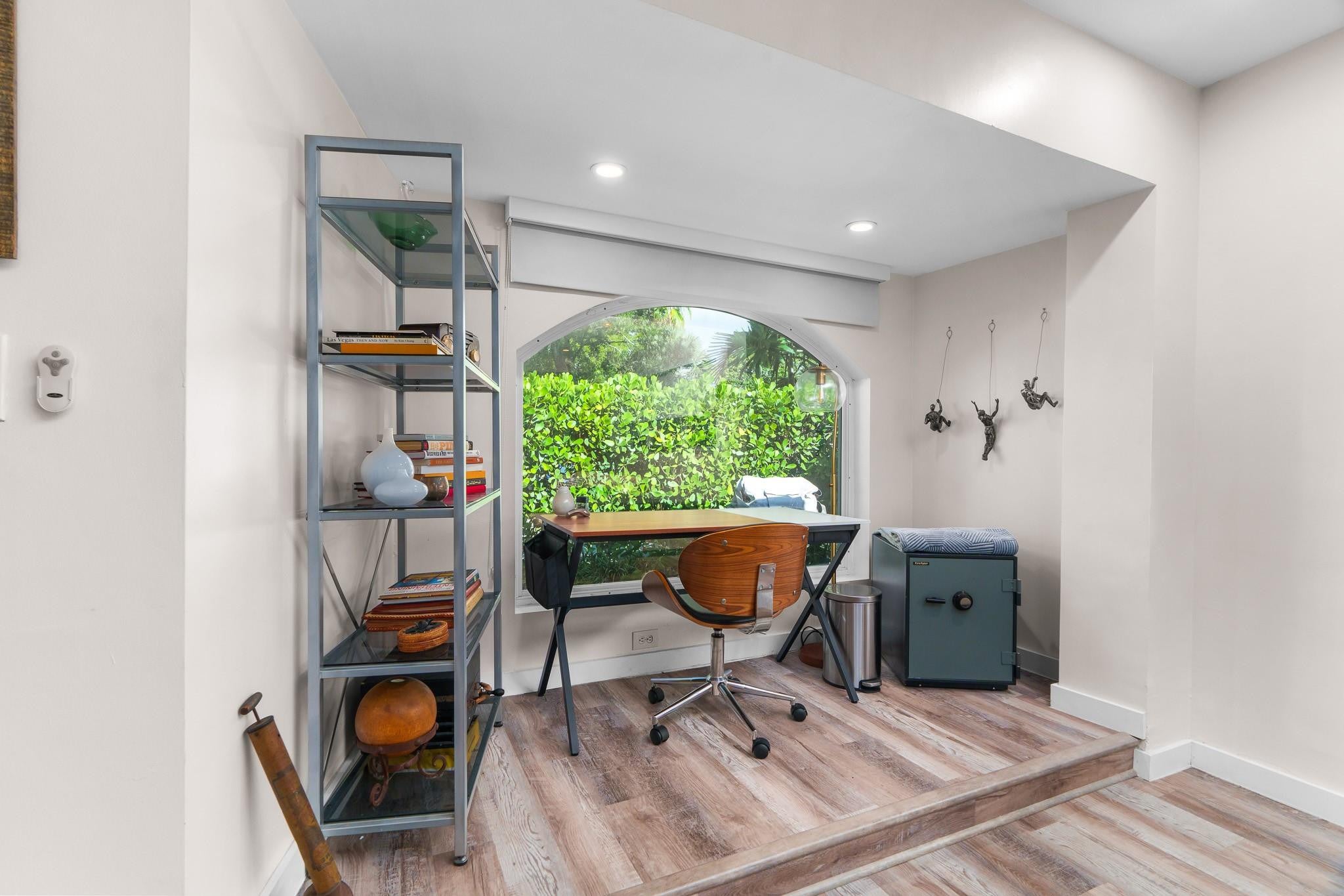 Fort Lauderdale, Florida, 33311, United States, 7 Bedrooms Bedrooms, ,7 BathroomsBathrooms,Residential,Active,2016302