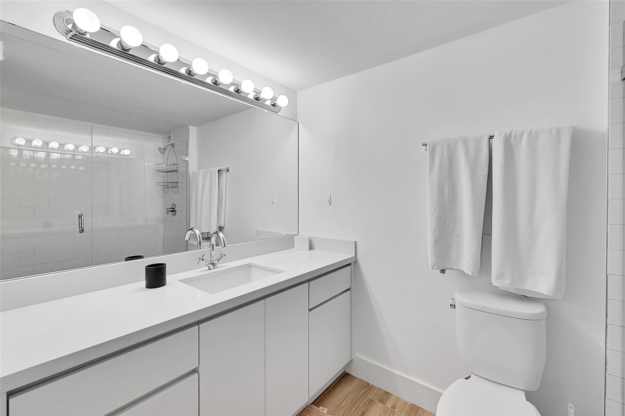 Miami Beach, Florida, 33139, United States, ,1 BathroomBathrooms,Residential,Active,1839775