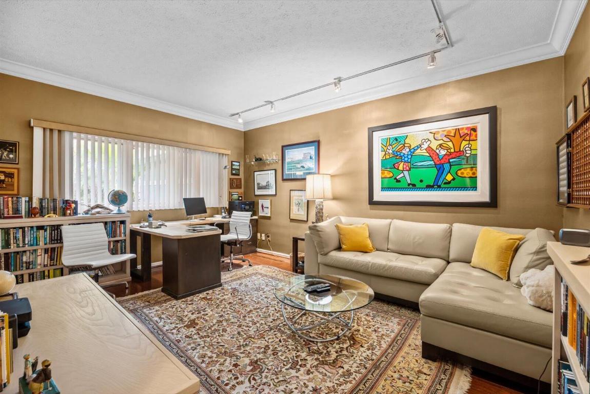 Palm City, Florida, 34990, United States, 3 Bedrooms Bedrooms, ,4 BathroomsBathrooms,Residential,Active,2011193