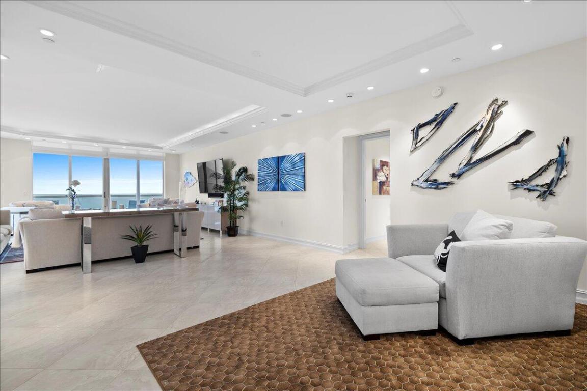 Singer Island, Florida, 33404, United States, 3 Bedrooms Bedrooms, ,4 BathroomsBathrooms,Residential,Active,2008351