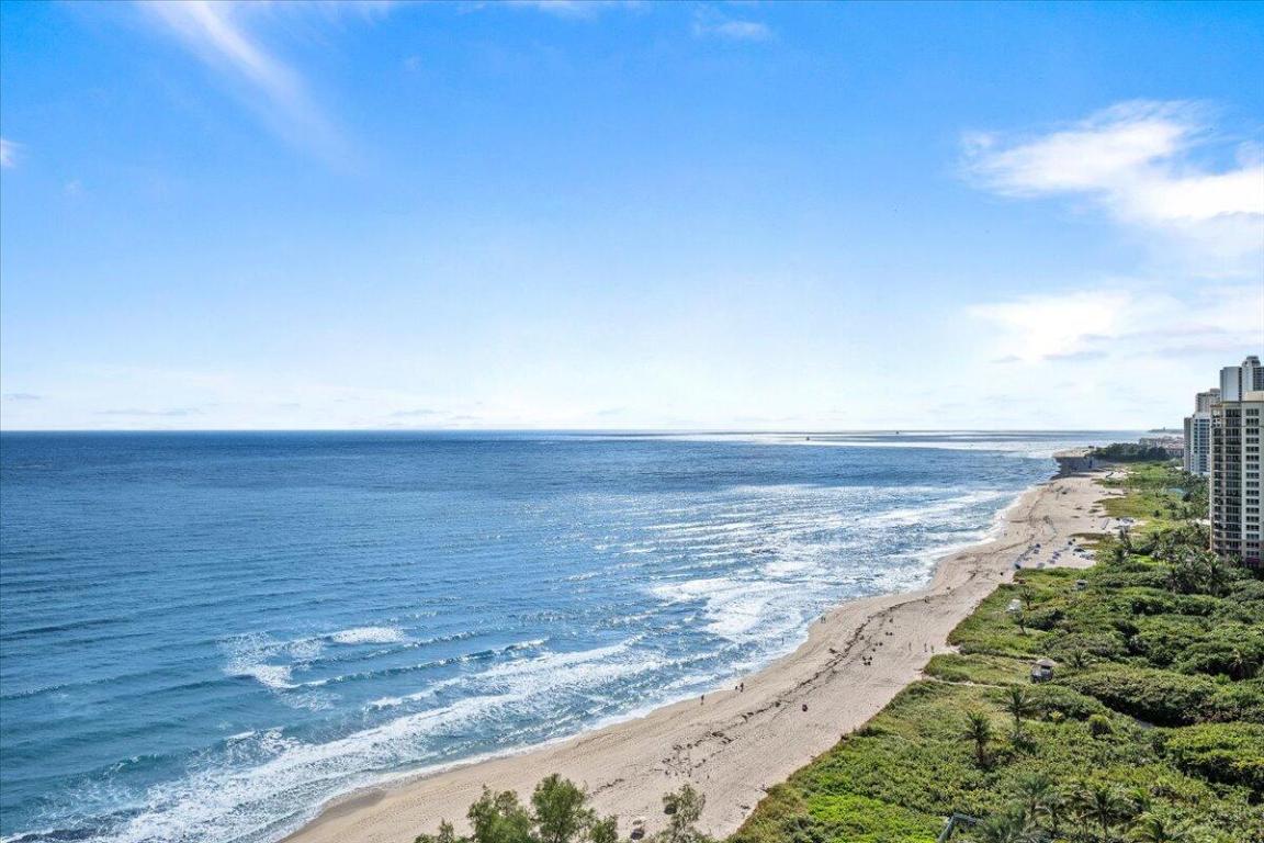 Singer Island, Florida, 33404, United States, 2 Bedrooms Bedrooms, ,4 BathroomsBathrooms,Residential,Active,2002609