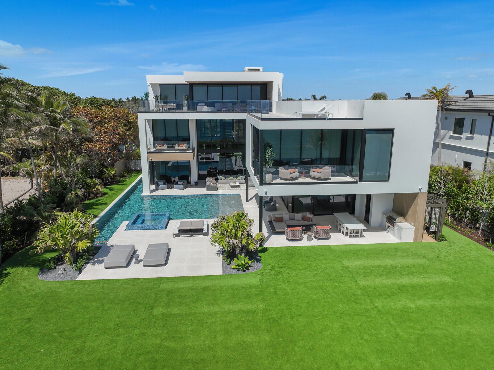 Hillsboro Beach, Florida, 33062, United States, 6 Bedrooms Bedrooms, ,8 BathroomsBathrooms,Residential,Active,1769322