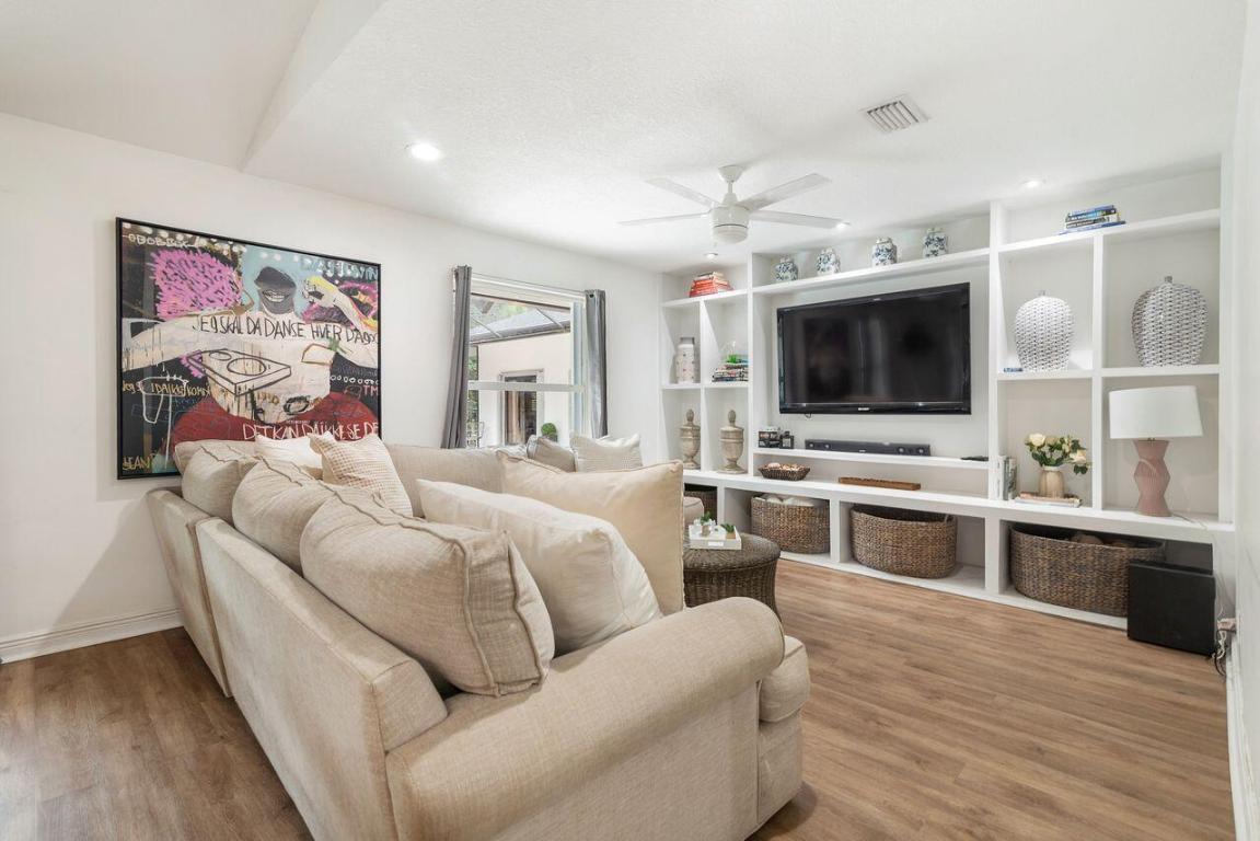 Palm Beach Gardens, Florida, 33418, United States, 5 Bedrooms Bedrooms, ,3 BathroomsBathrooms,Residential,Active,2008003