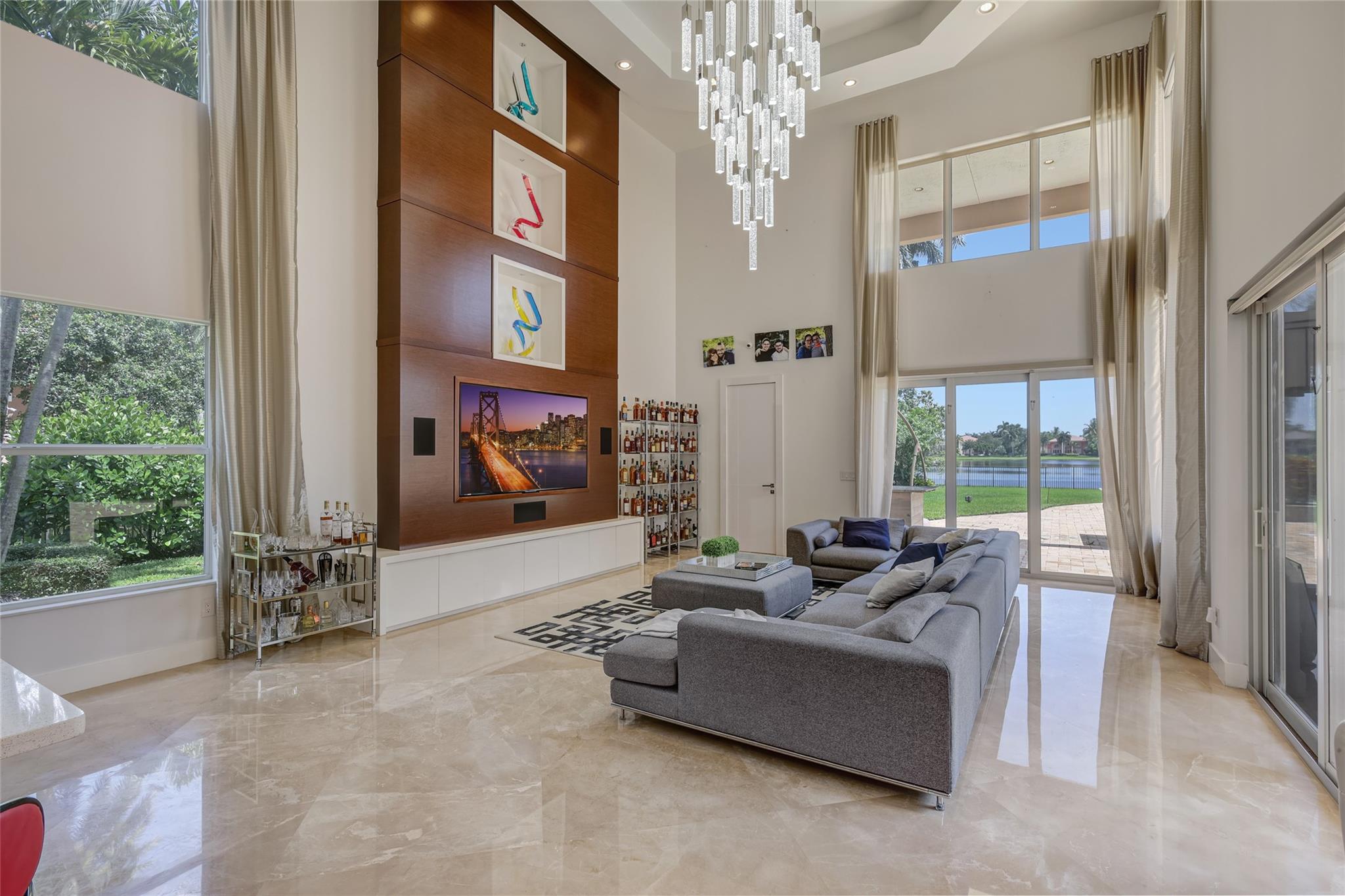 Davie, Florida, 33328, United States, 6 Bedrooms Bedrooms, ,7 BathroomsBathrooms,Residential,Active,1893231