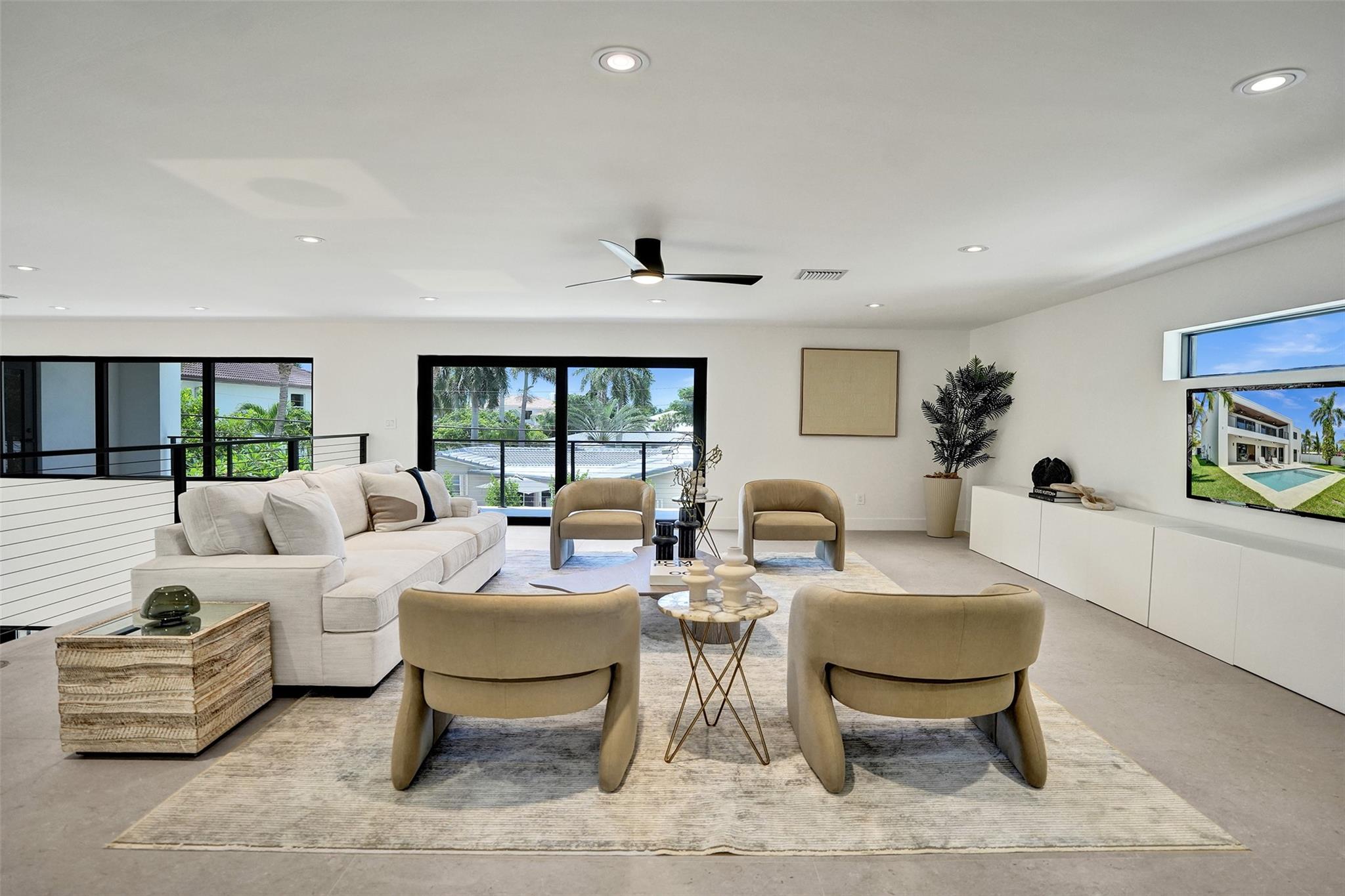 Lighthouse Point, Florida, 33064, United States, 4 Bedrooms Bedrooms, ,4 BathroomsBathrooms,Residential,Active,1919400