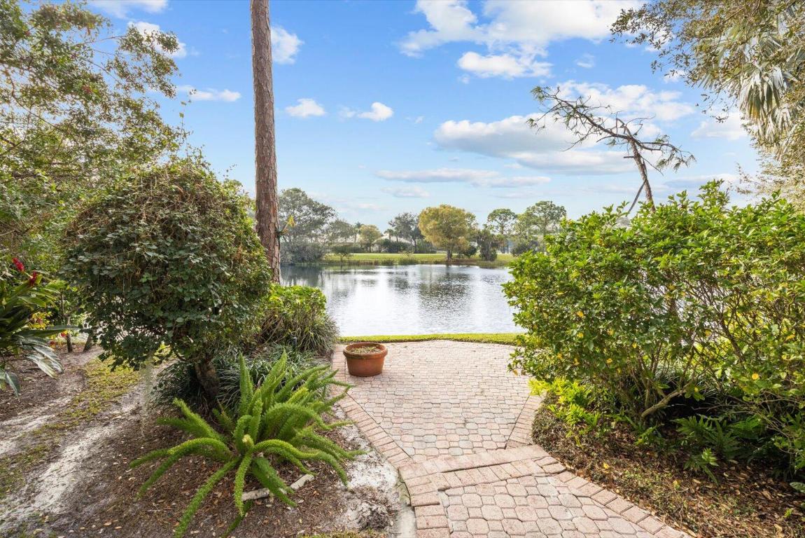 Palm City, Florida, 34990, United States, 3 Bedrooms Bedrooms, ,4 BathroomsBathrooms,Residential,Active,2011193