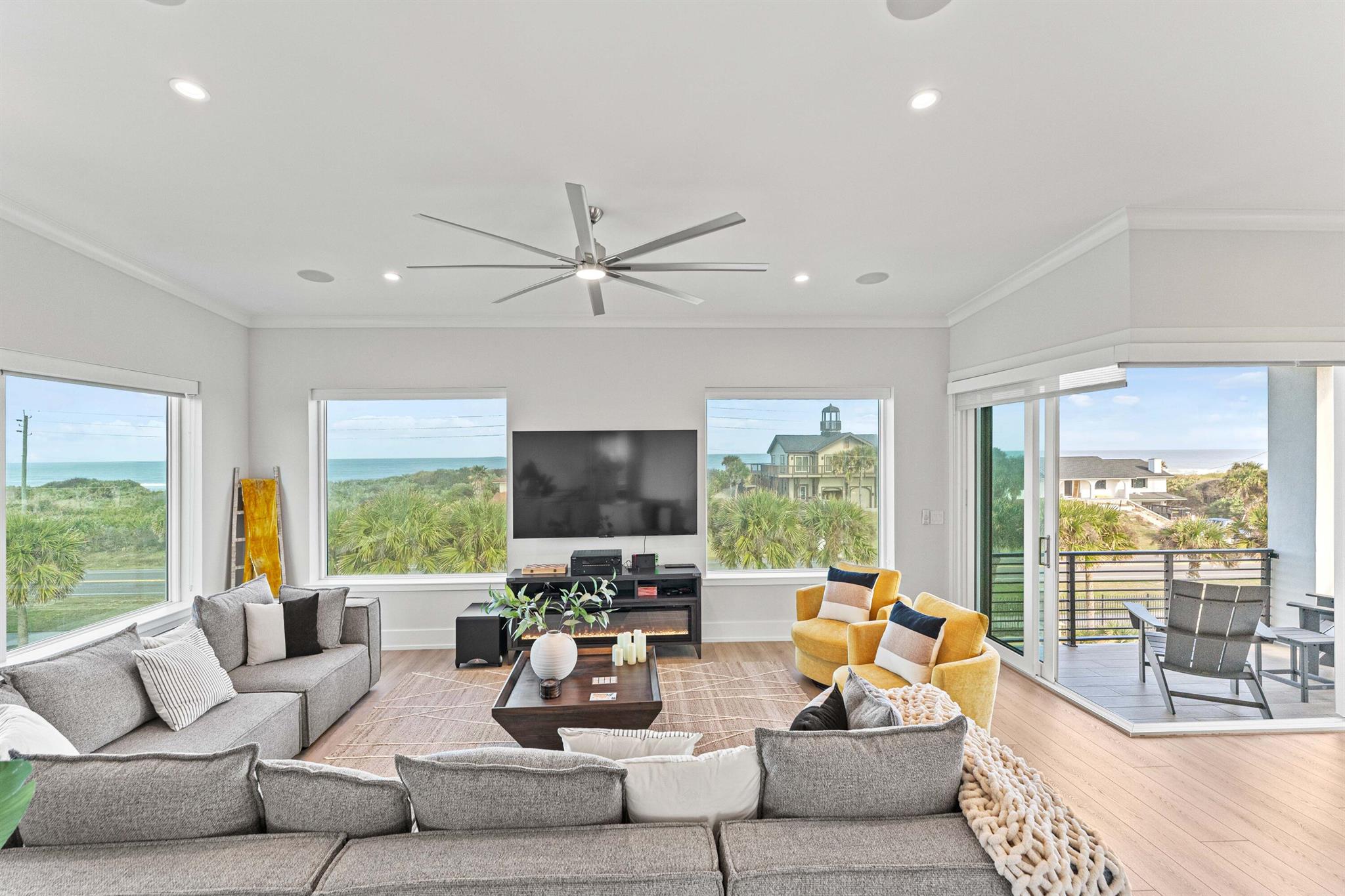 Palm Coast, Florida, 32137, United States, 5 Bedrooms Bedrooms, ,5 BathroomsBathrooms,Residential,Active,1944102