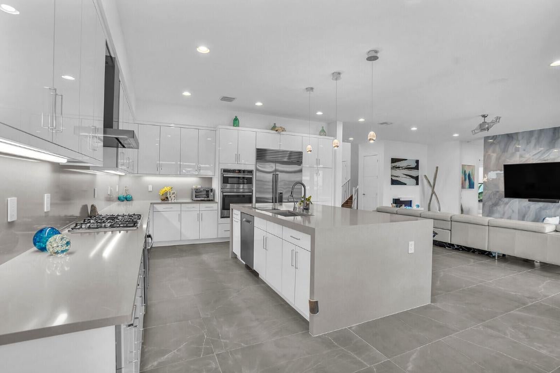 Boca Raton, Florida, 33496, United States, 5 Bedrooms Bedrooms, ,8 BathroomsBathrooms,Residential,Active,2007921