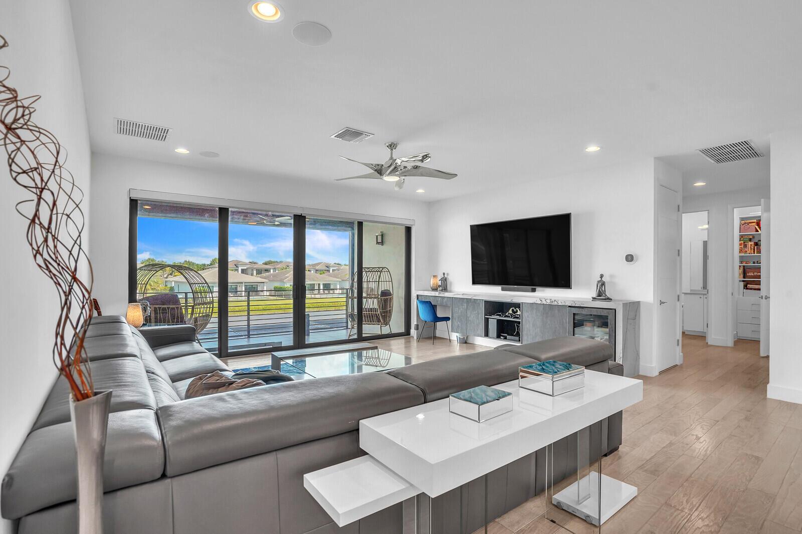 Boca Raton, Florida, 33496, United States, 5 Bedrooms Bedrooms, ,8 BathroomsBathrooms,Residential,Active,1959951