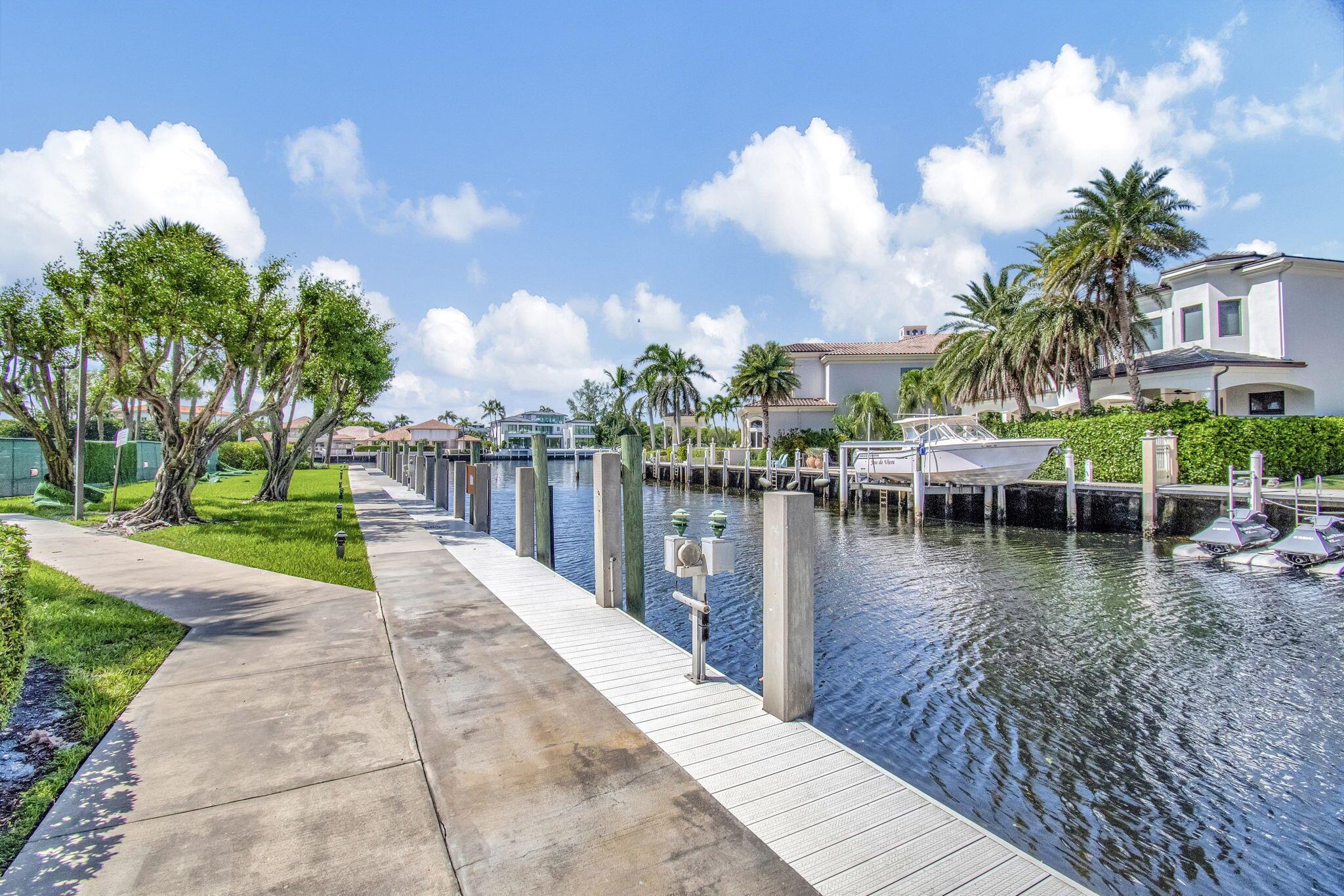 Highland Beach, Florida, 33487, United States, 2 Bedrooms Bedrooms, ,2 BathroomsBathrooms,Residential,Active,1922538