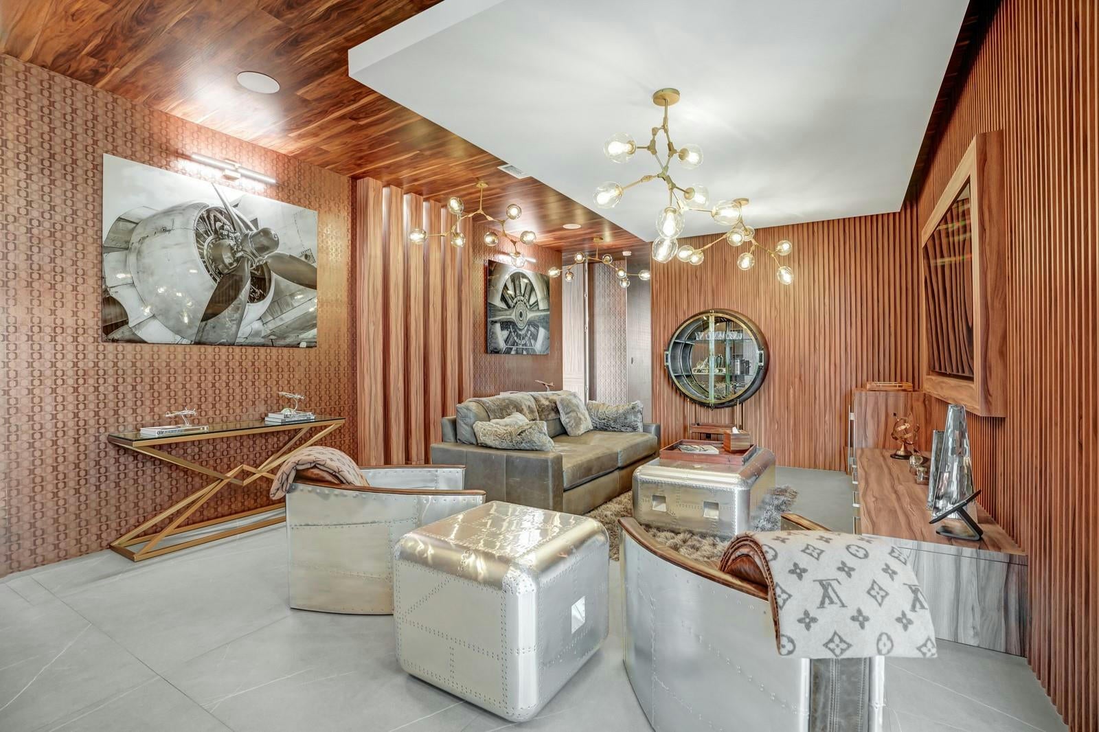 Fort Lauderdale, Florida, 33304, United States, ,9 BathroomsBathrooms,Residential,Active,1704754