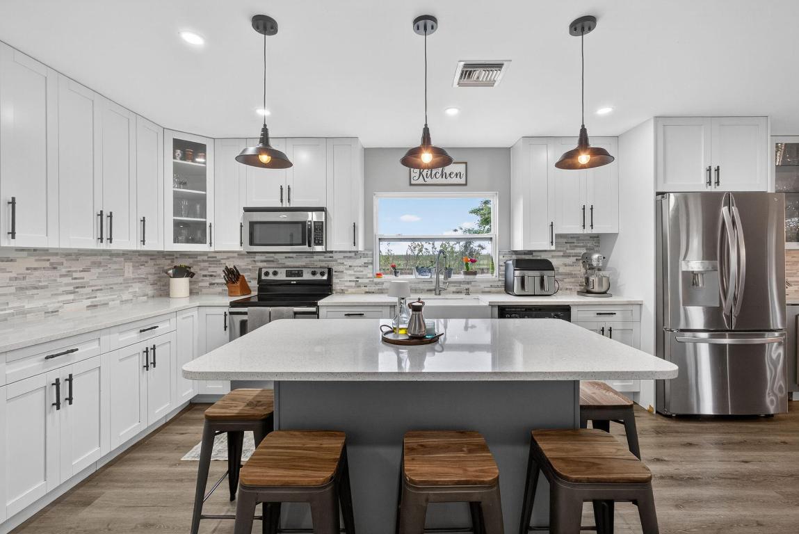 Wellington, Florida, 33470, United States, 4 Bedrooms Bedrooms, ,3 BathroomsBathrooms,Residential,Active,2008727