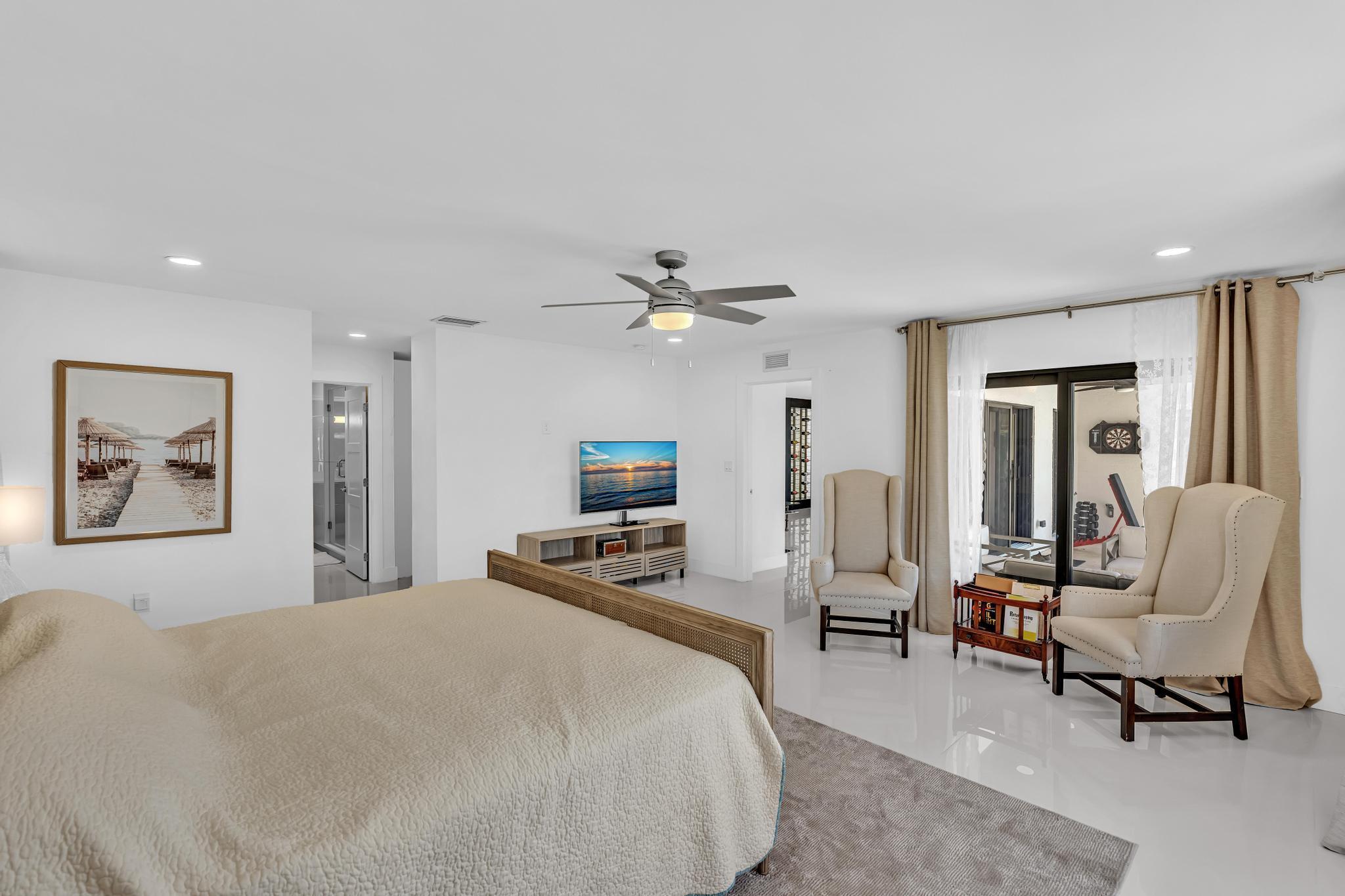 Lighthouse Point, Florida, 33064, United States, 4 Bedrooms Bedrooms, ,4 BathroomsBathrooms,Residential,Active,1945211