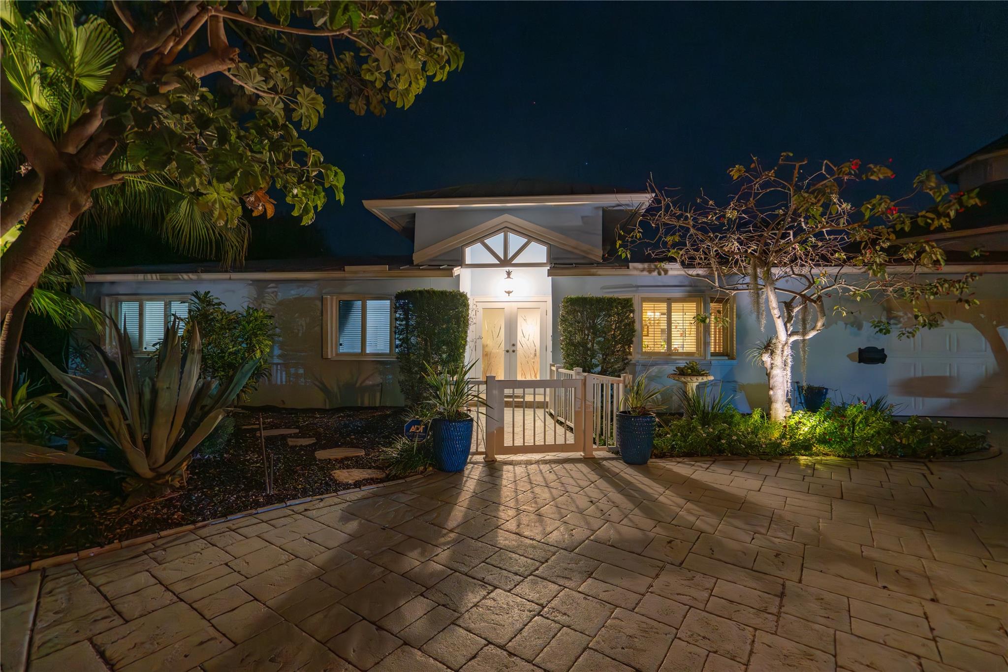 Lighthouse Point, Florida, 33064, United States, 4 Bedrooms Bedrooms, ,4 BathroomsBathrooms,Residential,Active,1701977