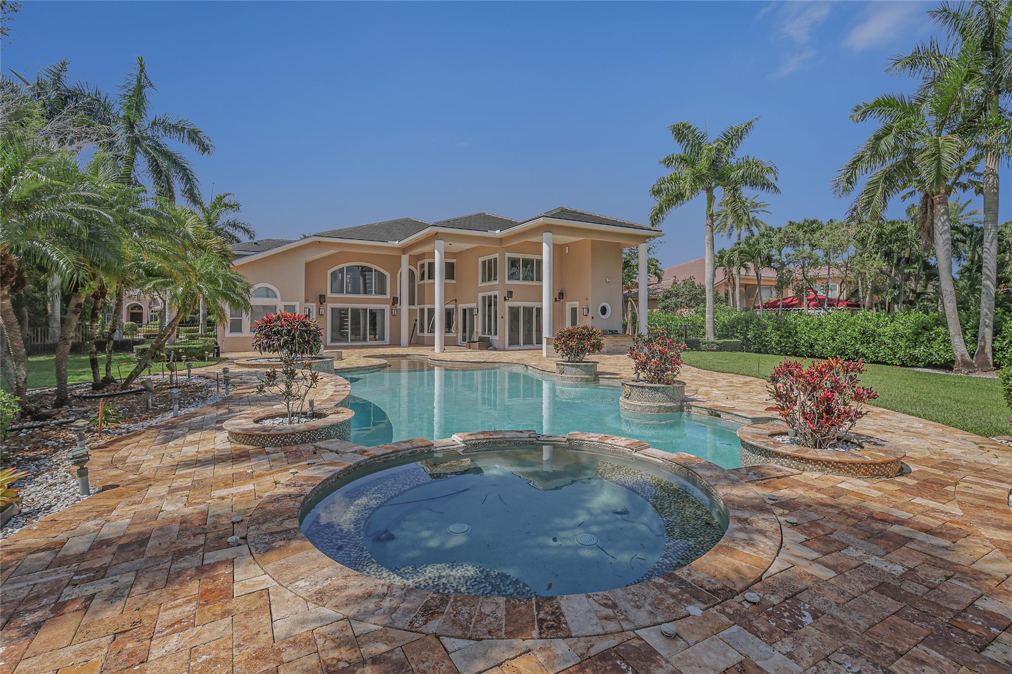 Davie, Florida, 33328, United States, 6 Bedrooms Bedrooms, ,7 BathroomsBathrooms,Residential,Active,1893231