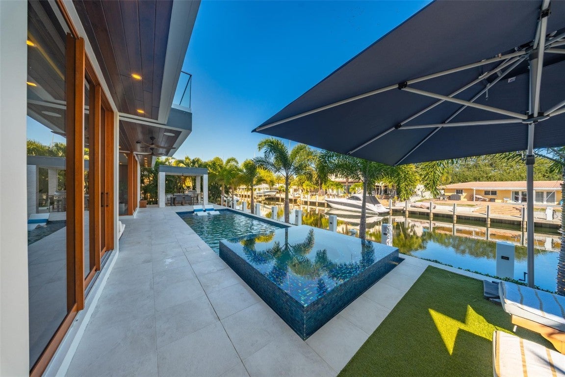 Lighthouse Point, Florida, 33064, United States, 5 Bedrooms Bedrooms, ,6 BathroomsBathrooms,Residential,Active,2006878