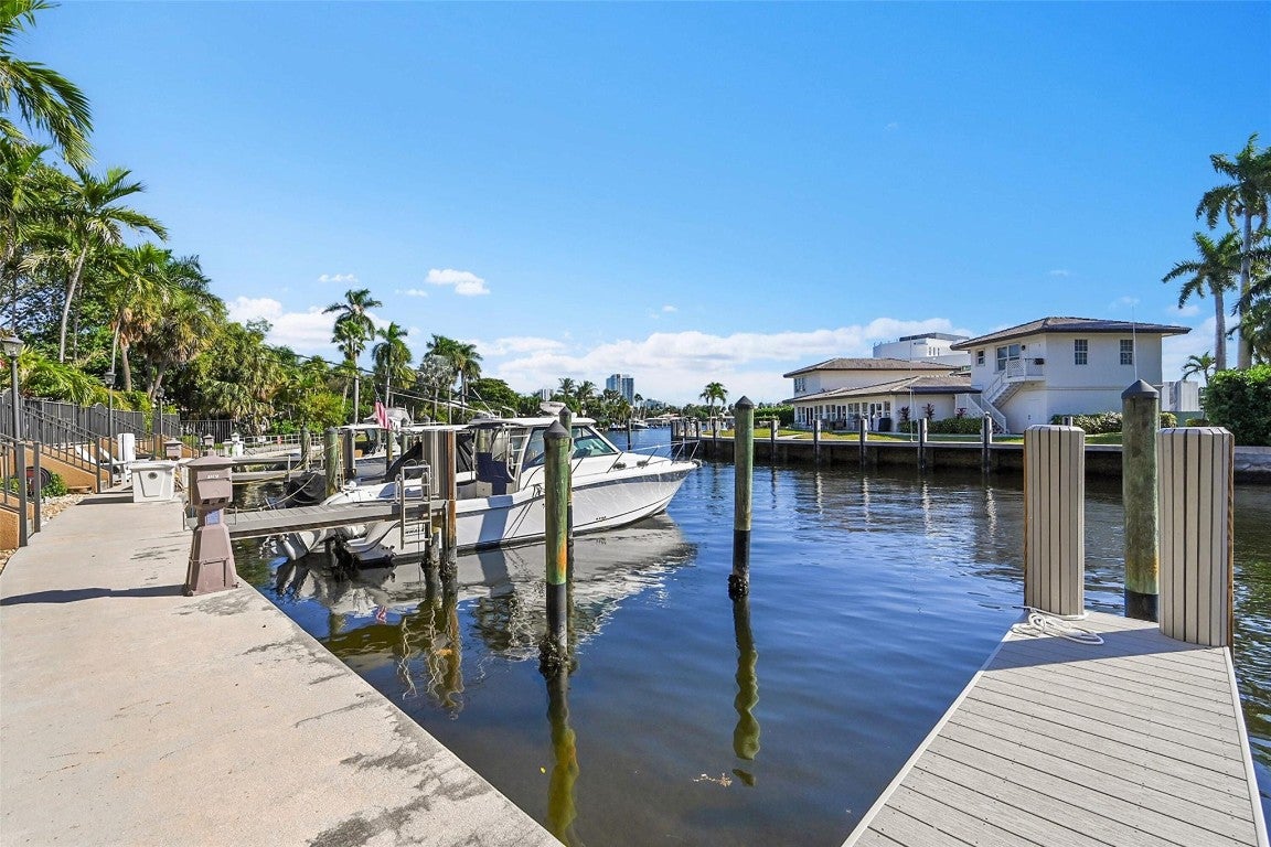 Pompano Beach, Florida, 33062, United States, 3 Bedrooms Bedrooms, ,4 BathroomsBathrooms,Residential,Active,1997627