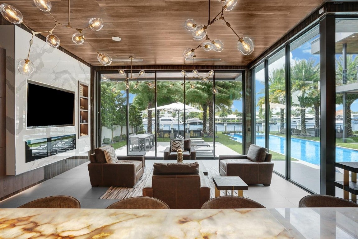 Fort Lauderdale, Florida, 33304, United States, 6 Bedrooms Bedrooms, ,9 BathroomsBathrooms,Residential,Active,2007970