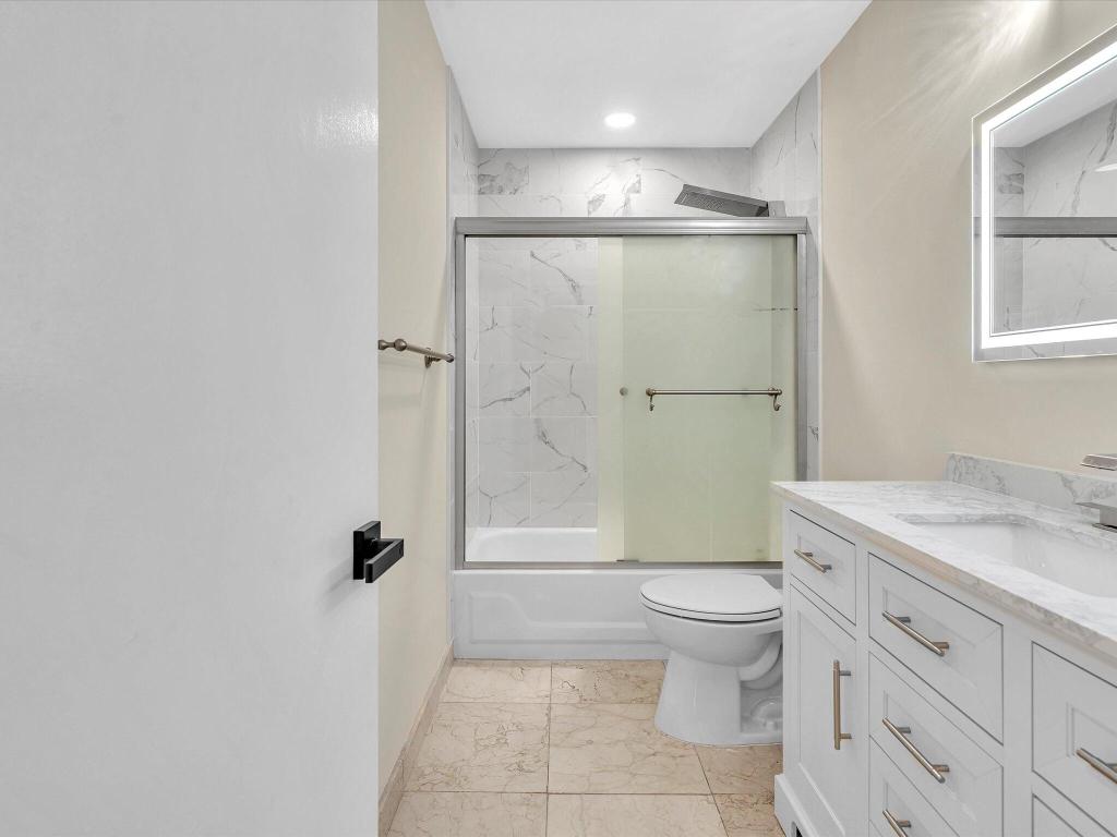 Boca Raton, Florida, 33433, United States, 4 Bedrooms Bedrooms, ,2 BathroomsBathrooms,Residential,Active,2008275