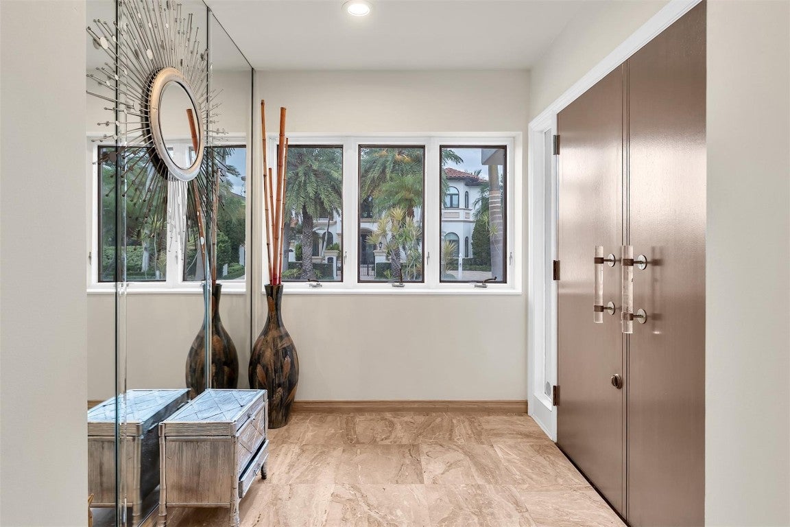 Fort Lauderdale, Florida, 33301, United States, 4 Bedrooms Bedrooms, ,5 BathroomsBathrooms,Residential,Active,2008746